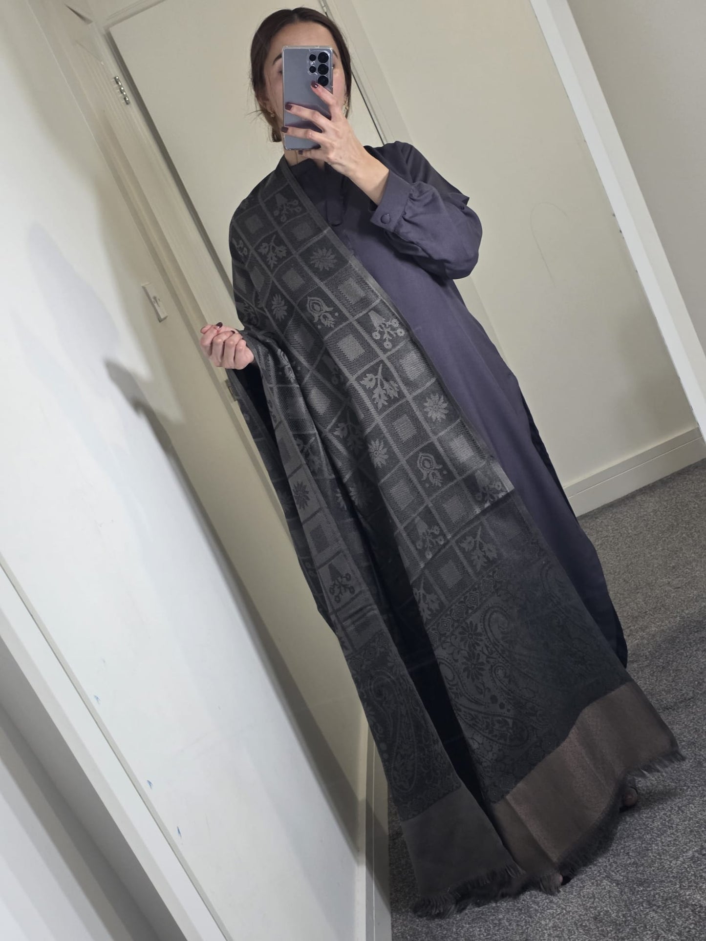 Uznau Jacquard Wool Shawl SHAWL-BLK03