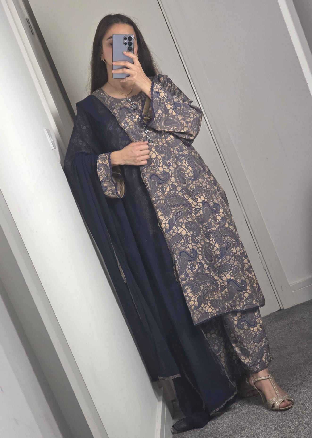 Uznau Linen Three Piece Suit UZ-LNN-BLU017