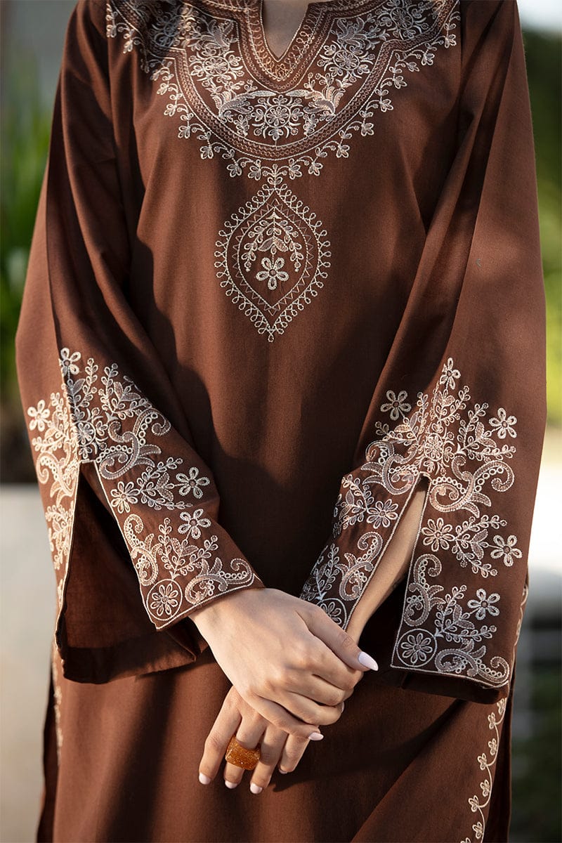 Uznau Embroidered Linen Three Piece Suit UZ-LNN-BR025