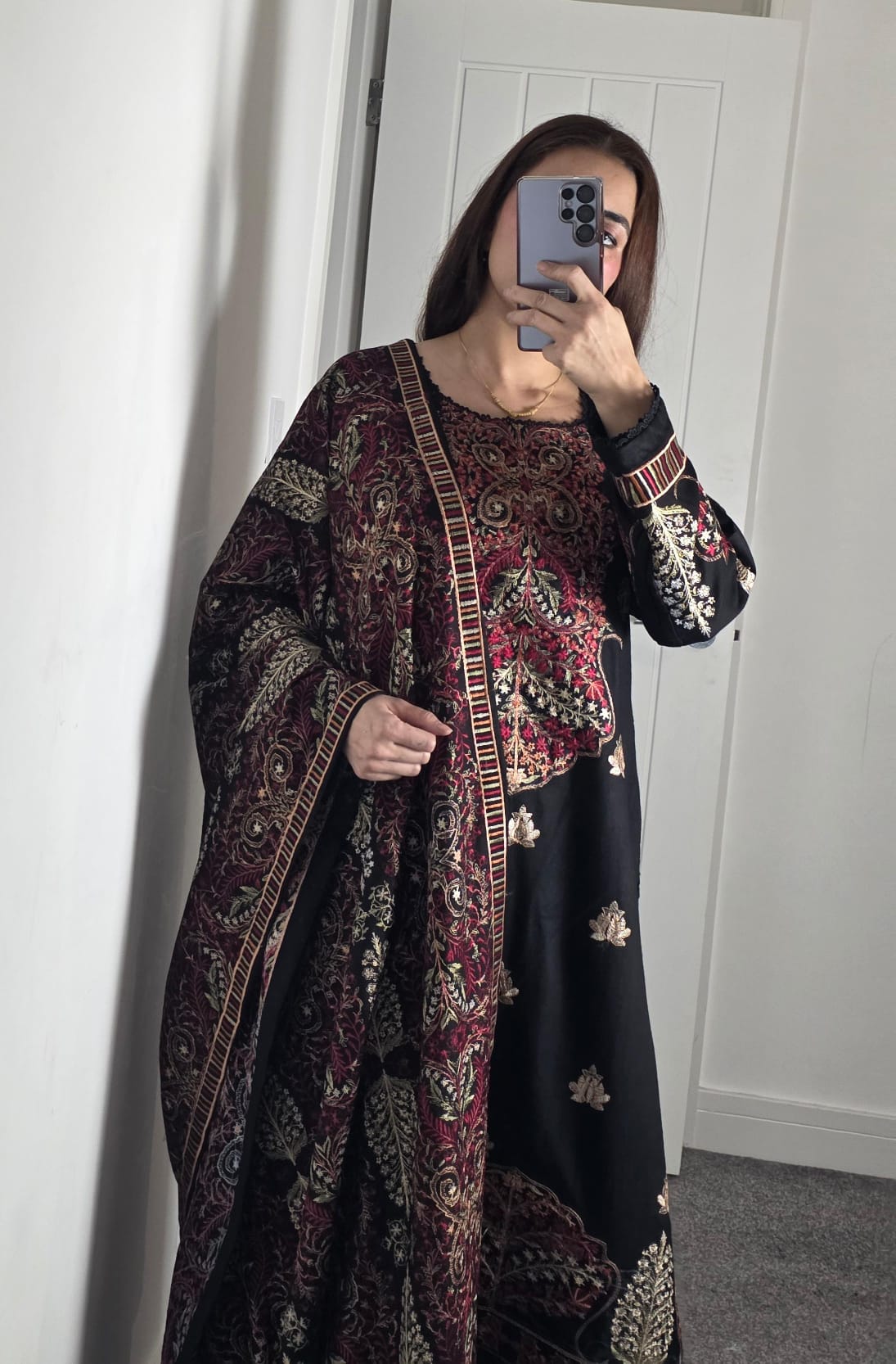 Uznau Embroidered Marina Linen Three Piece Suit UZ-MR-BLK017