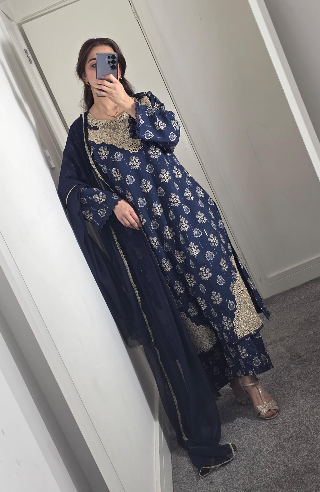 Uznau Mukaish Linen Three Piece Suit UZ-LNN-BLU019