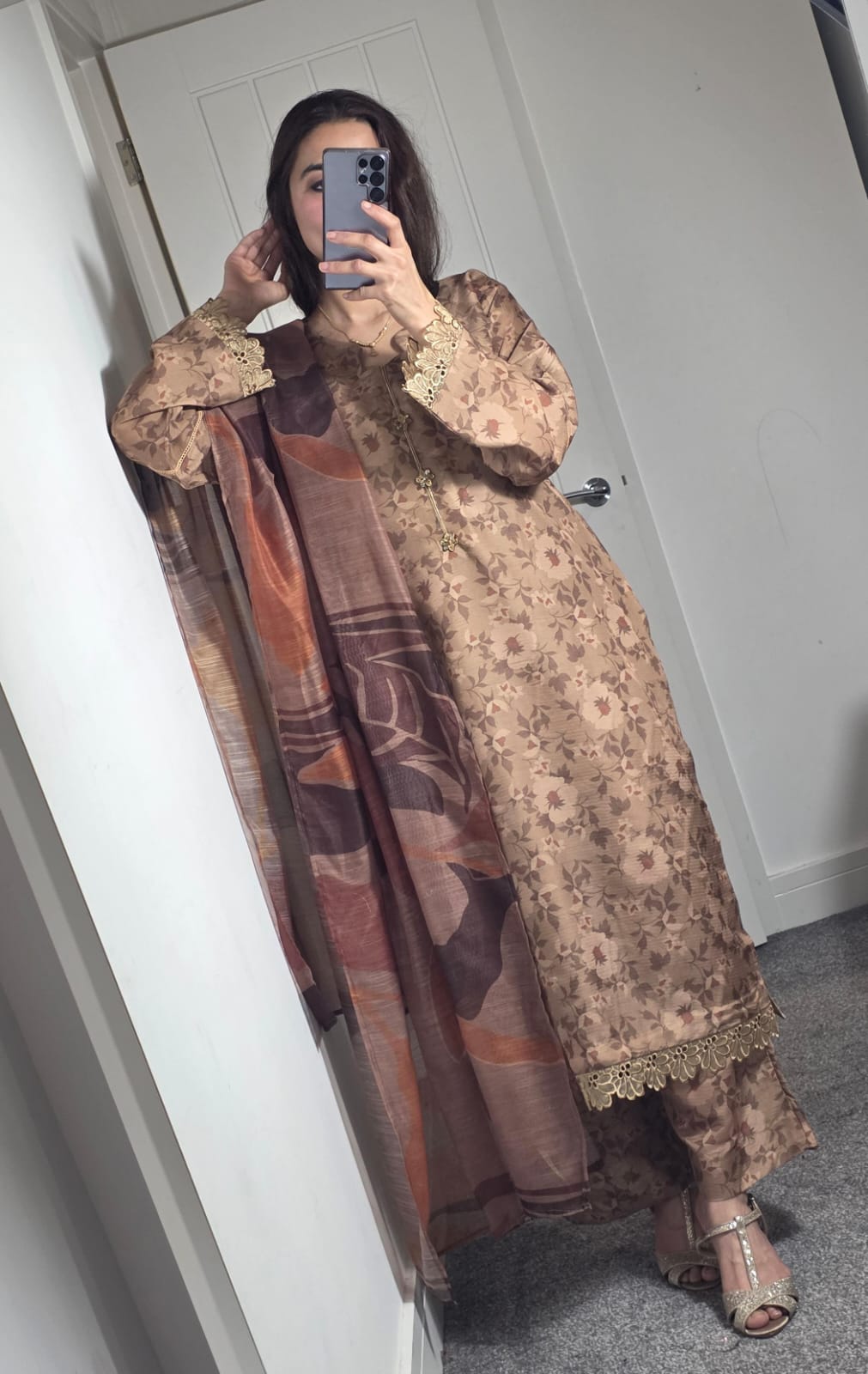 Uznau Silk Three Piece Suit UZ-SLK-BR04