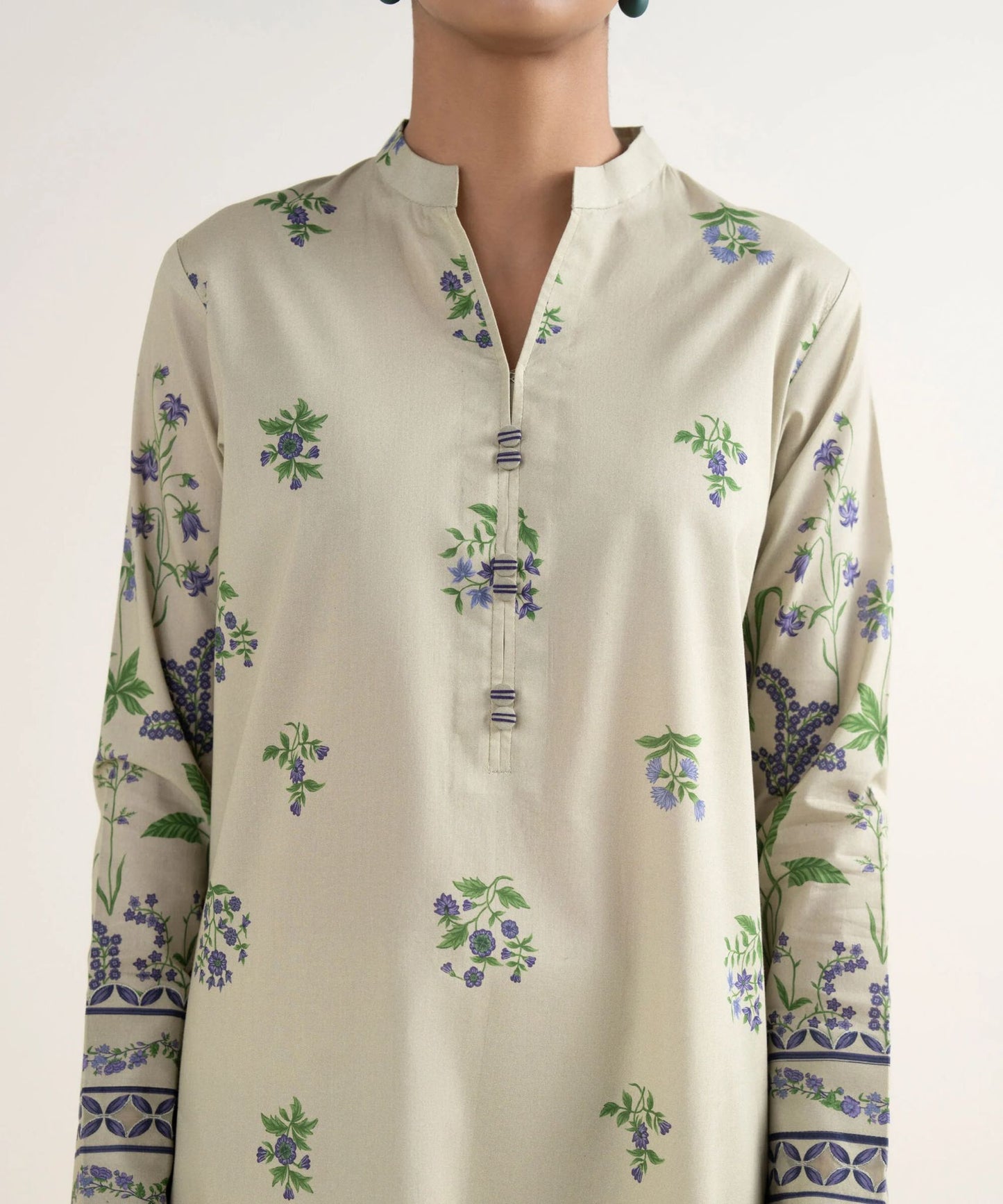 Sapphire Embroidered Lawn Three Piece Suit SP-LWN-PST01