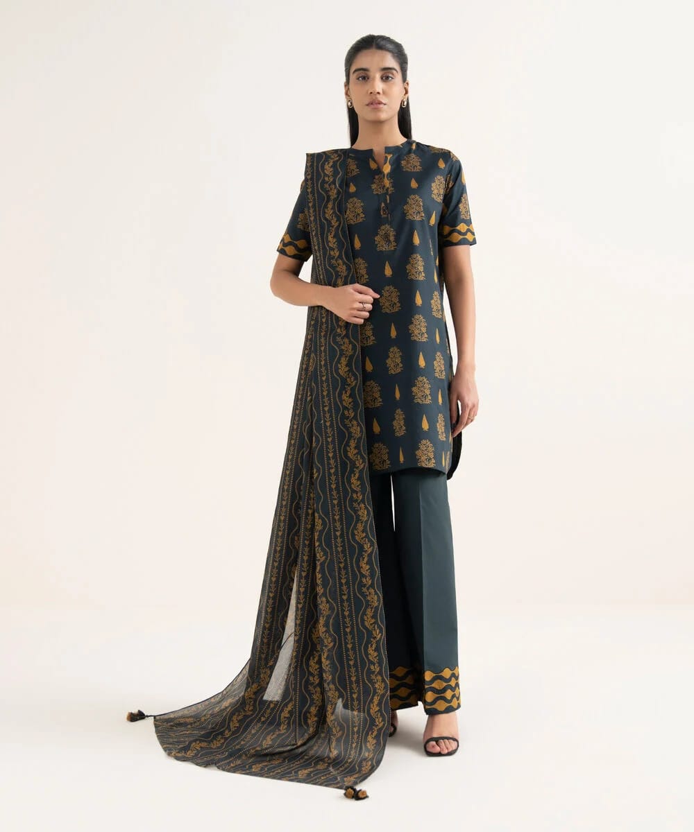 Sapphire Printed Lawn Suit With Matchin Dupatta SP-LWN-BR08