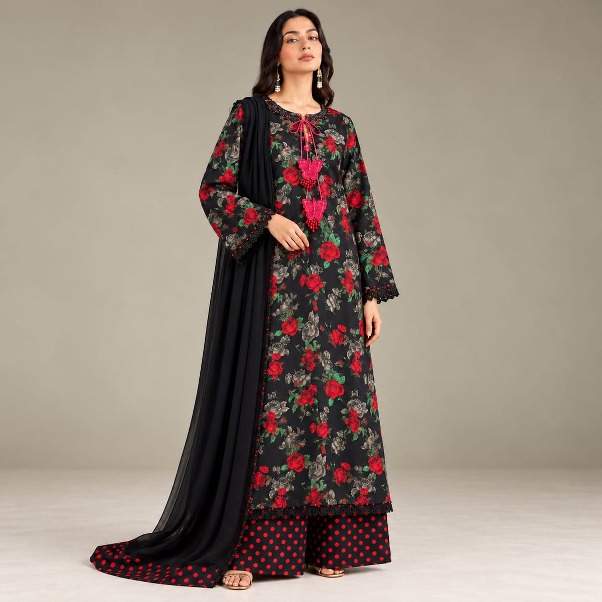 Uznau Linen Three Piece Suit UZ-LNN-RD014