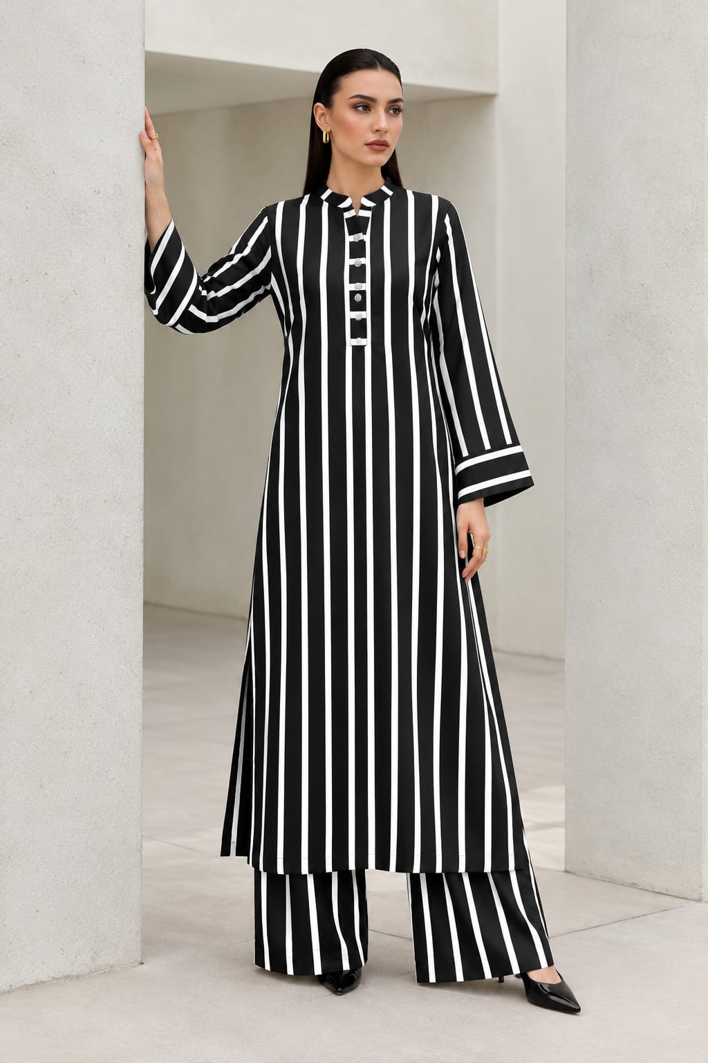 Uznau Winter Linen Two Piece Co ord Set UZ-LNN-BLK061