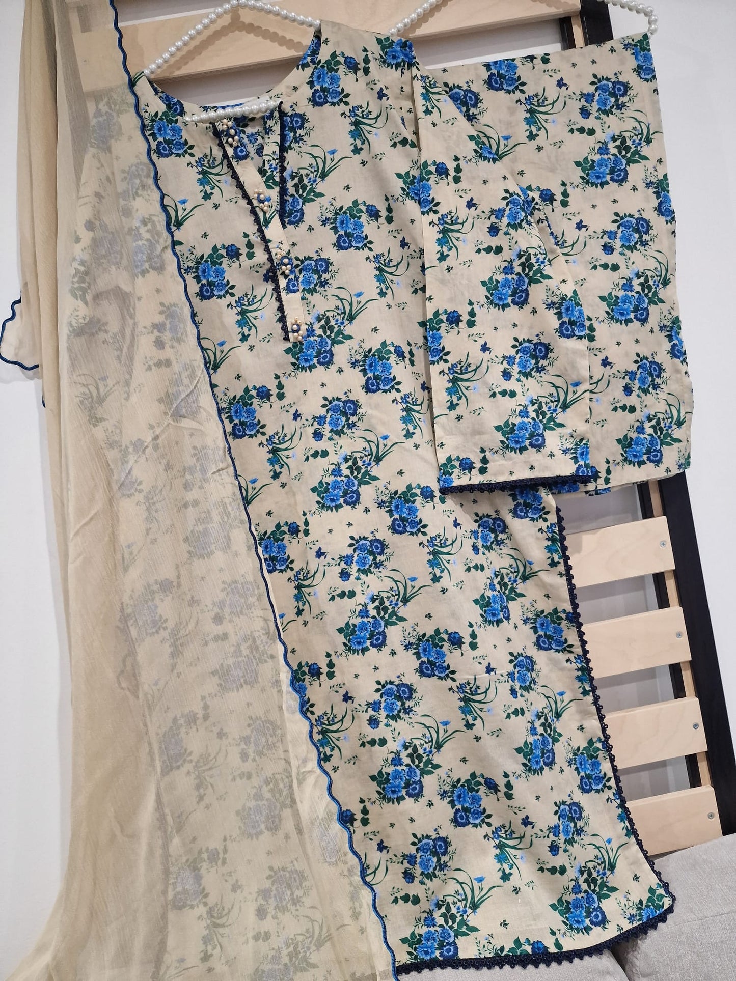 Uznau Summer Lawn Three Piece Suit UZ-LWN-BLU04
