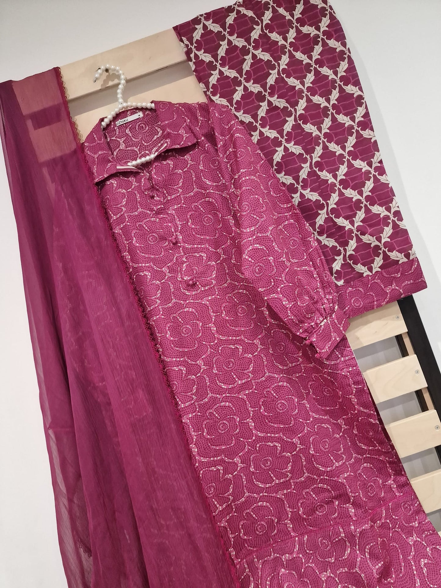 Sapphire Khaddar Three Piece Suit SP-KHD-PNK01