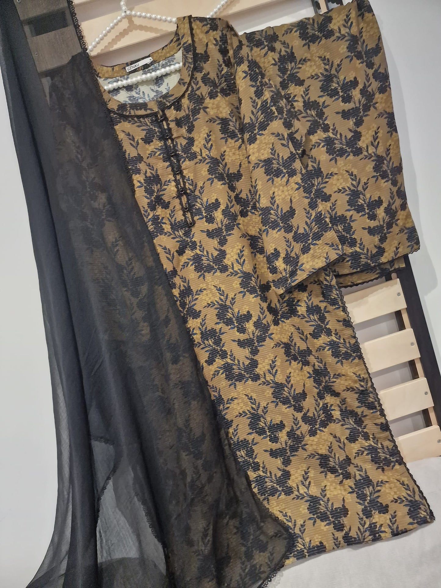 Uznau Mrina Three Piece Suit UZ-MR-MST02