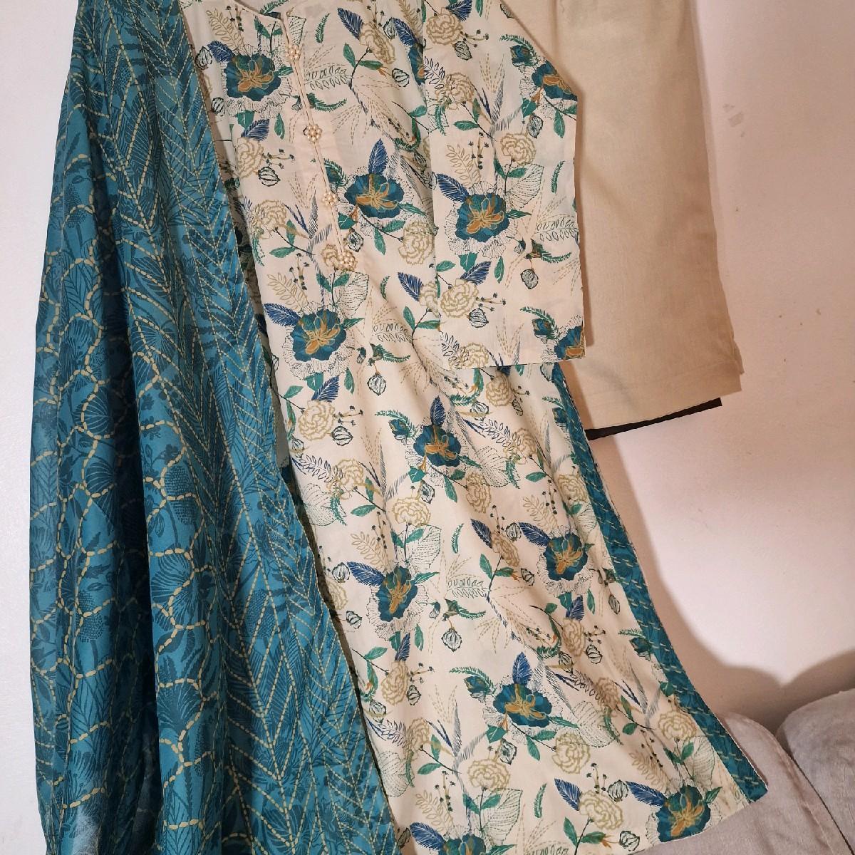 Sapphire lawn summer Pakistani trouser kameez dupatta Traditional Clothing Floral printed