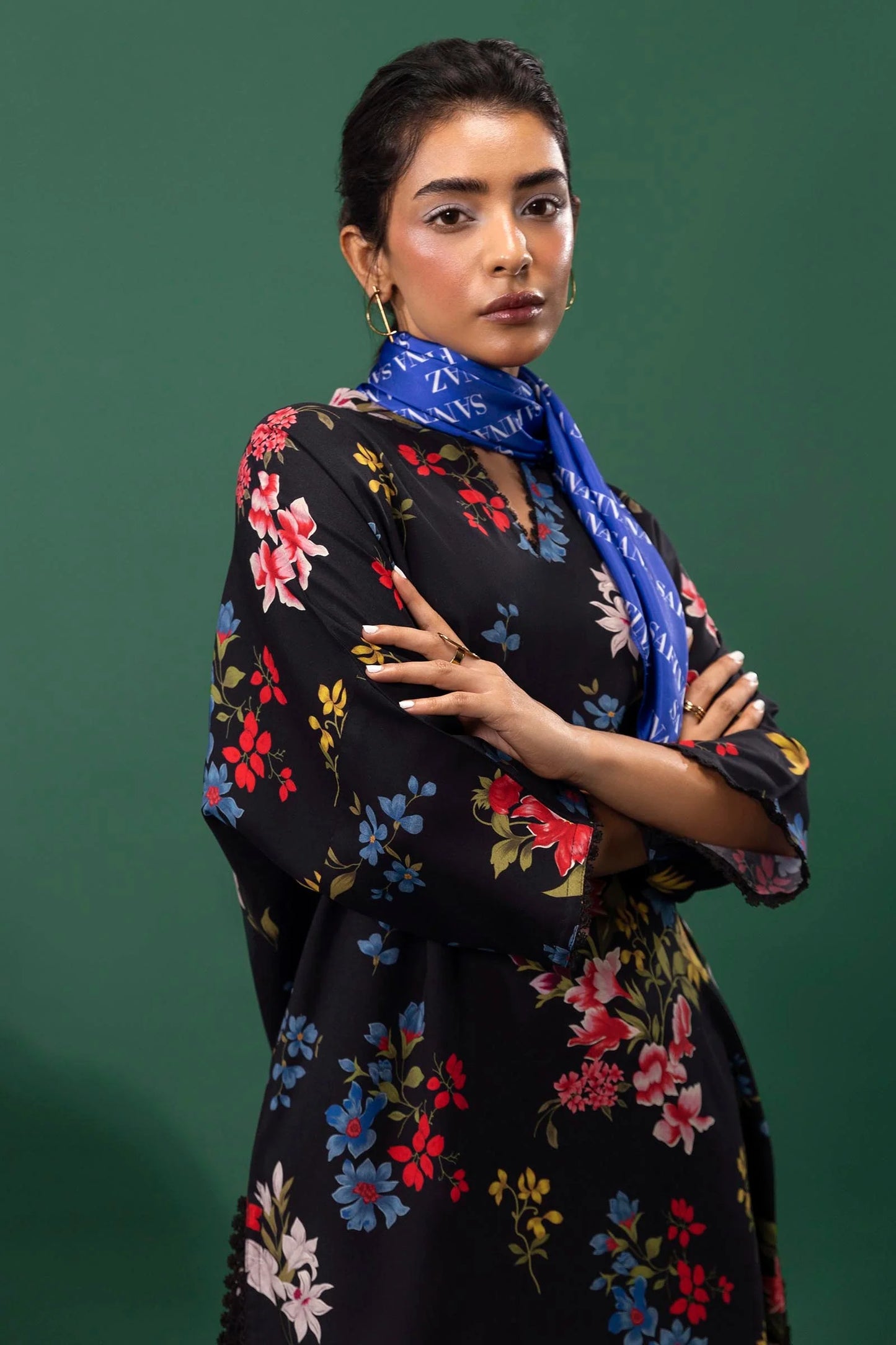Sana Safinaz Linen Three Piece Suit SF-LNN-BLK01