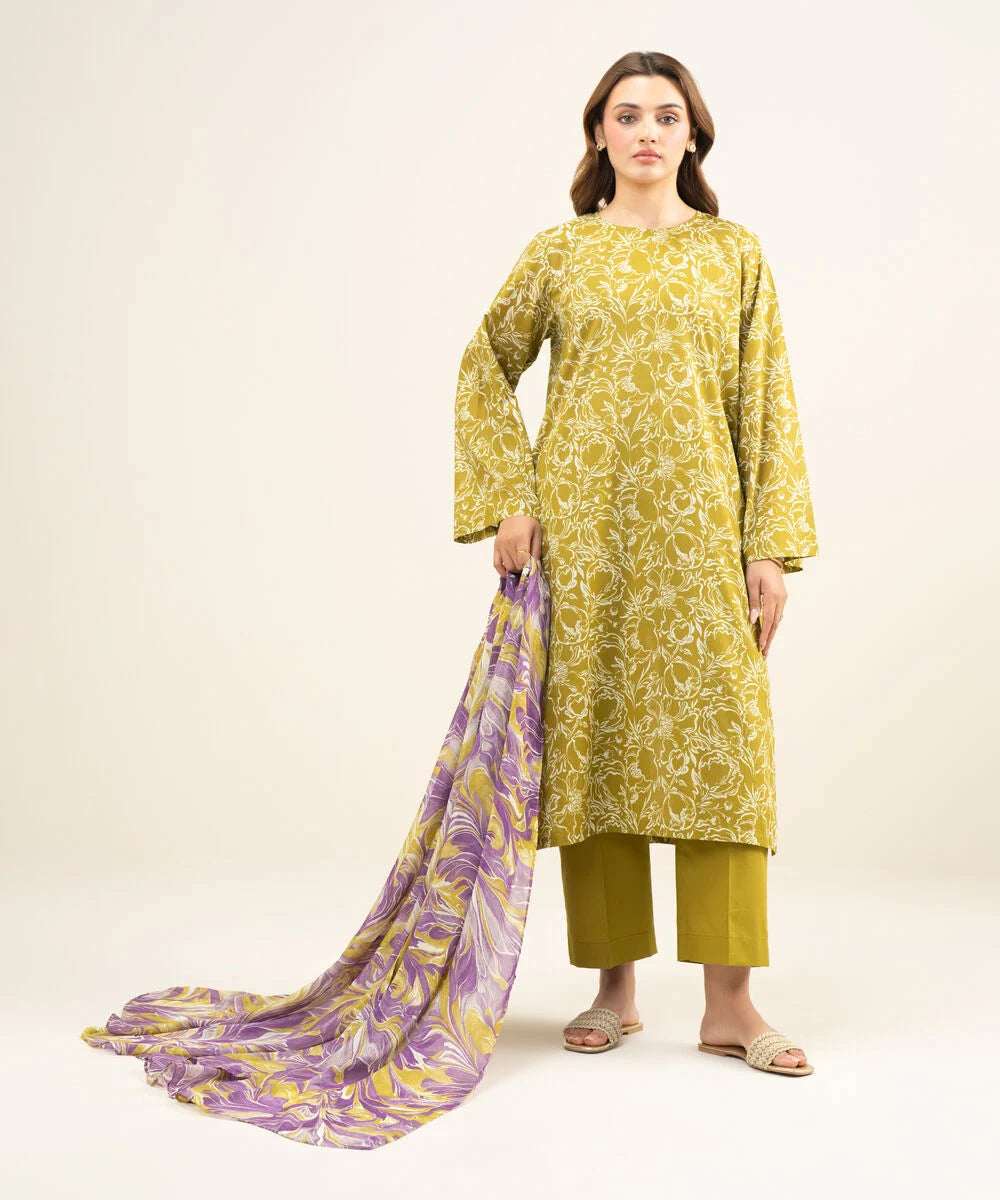 Sapphire Printed Lawn Three Piece Suit SP-LWN-MST03