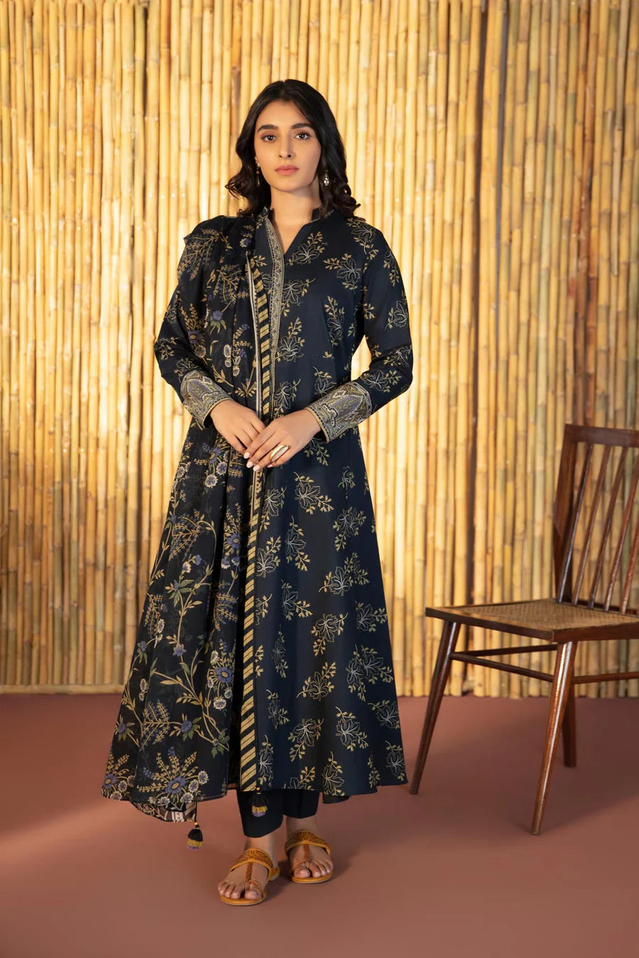 Sapphire Printed Lawn Three Piece Suit SP-LWN-BLU08