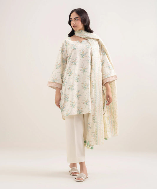 Sapphire Printed Lawn Three Piece Suit SP-LWN-WHT013