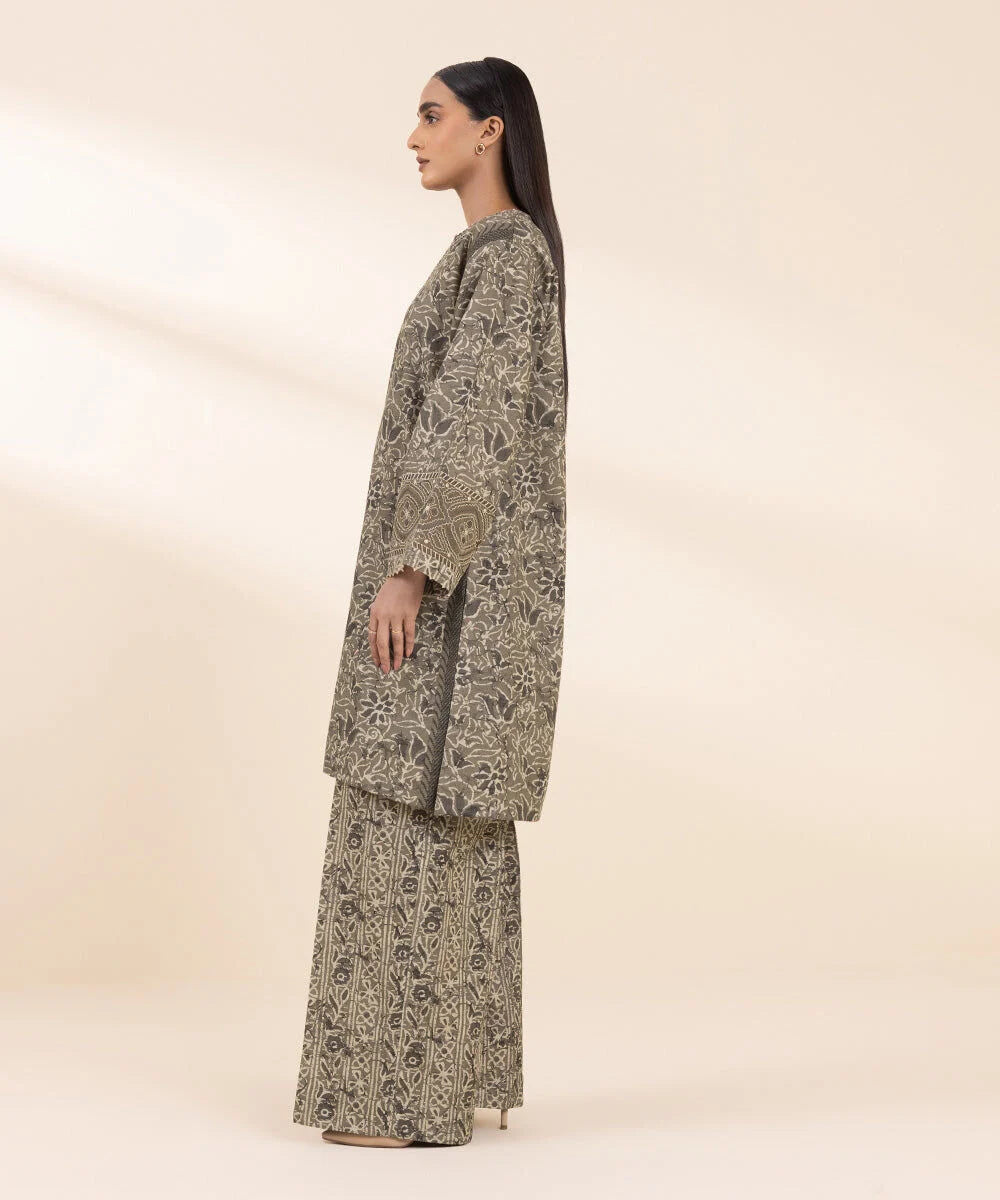 Sapphire Embroidered Khaddar Three Piece Suit SP-KHD-GRY09