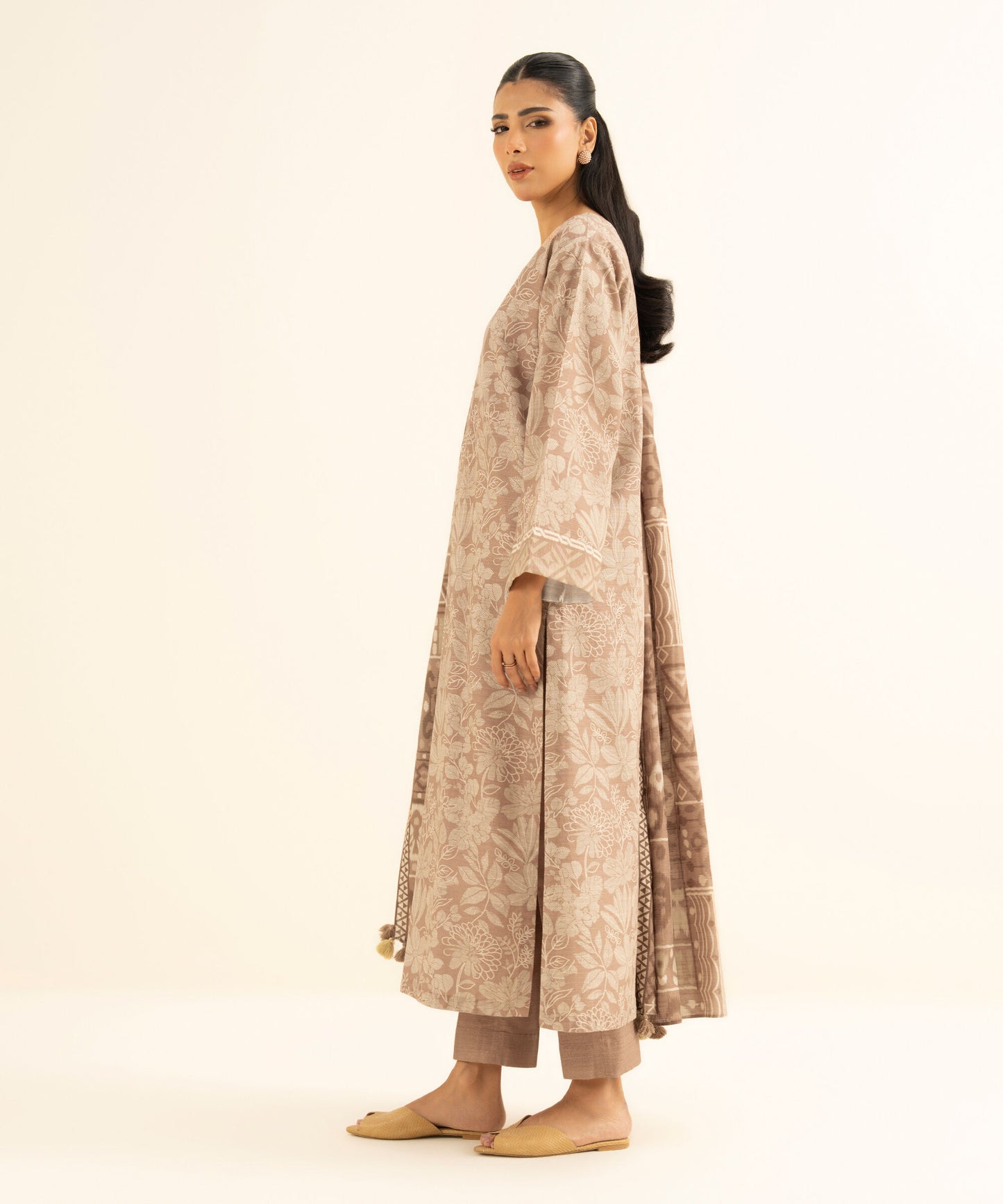 Sapphire Khaddar Three Piece Suit SP-KHD-BG01