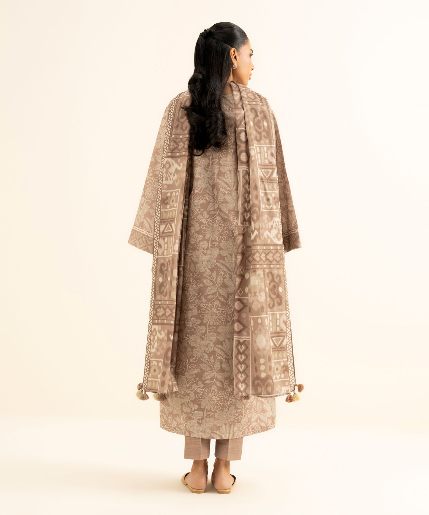 Sapphire Khaddar Three Piece Suit SP-KHD-BG01