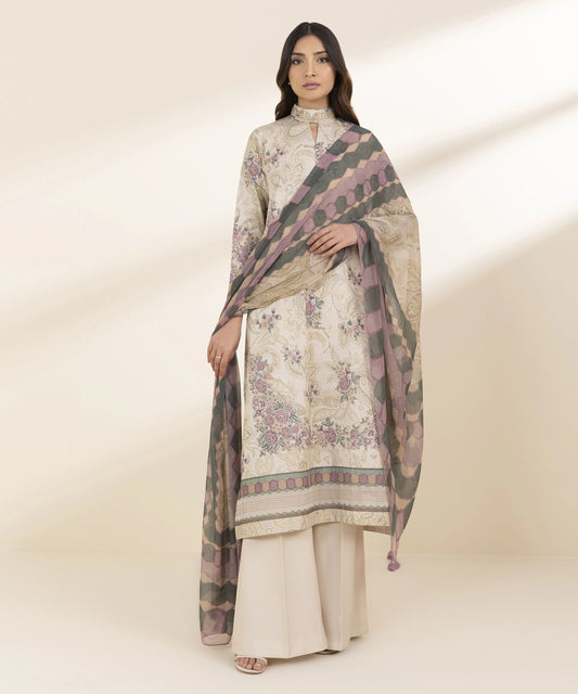 Sapphire Printed Lawn Three Piece Suit SP-LWN-WHT07