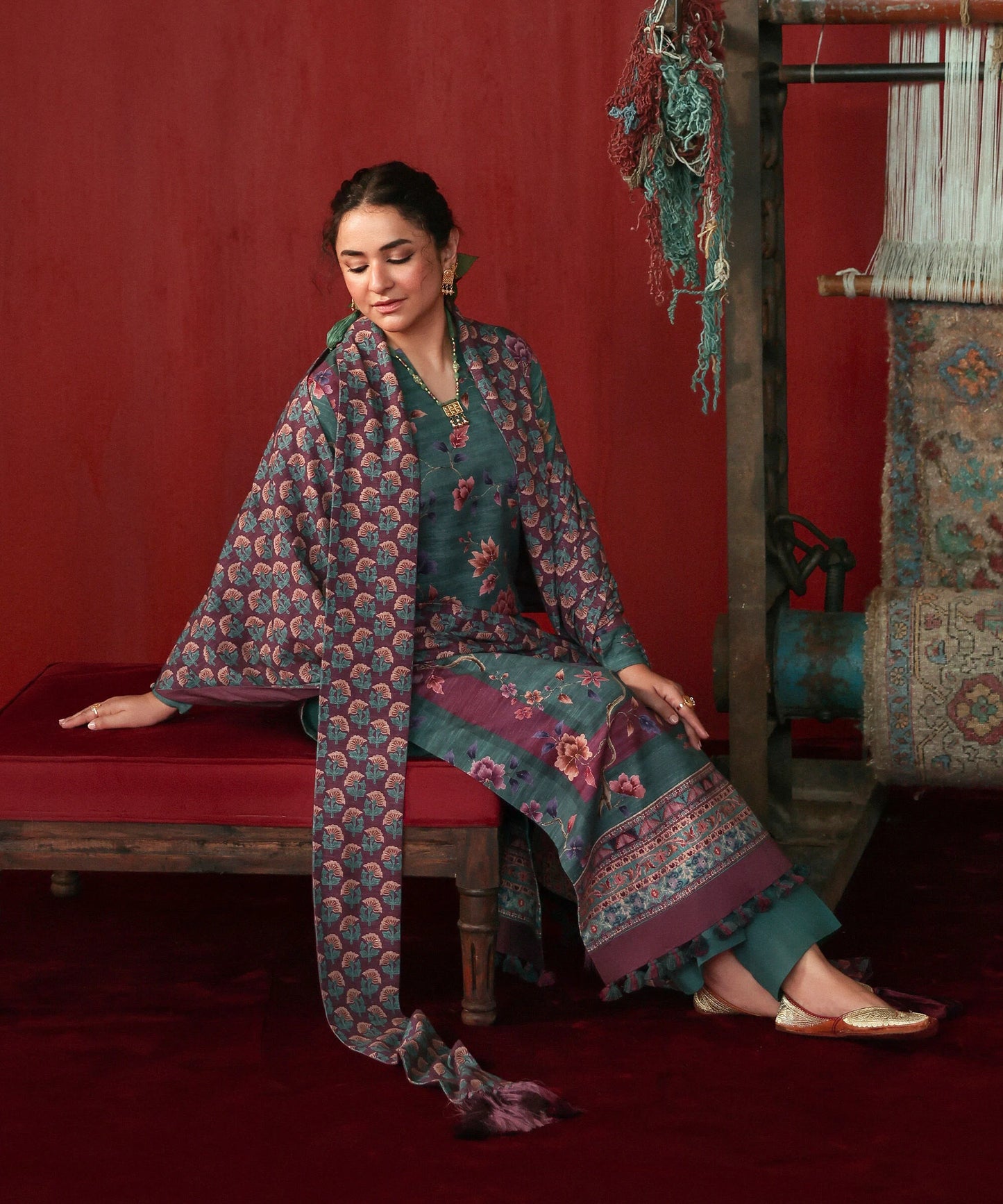 Sapphire Khaddar Three Piece Suit SP-KHD-PNK02