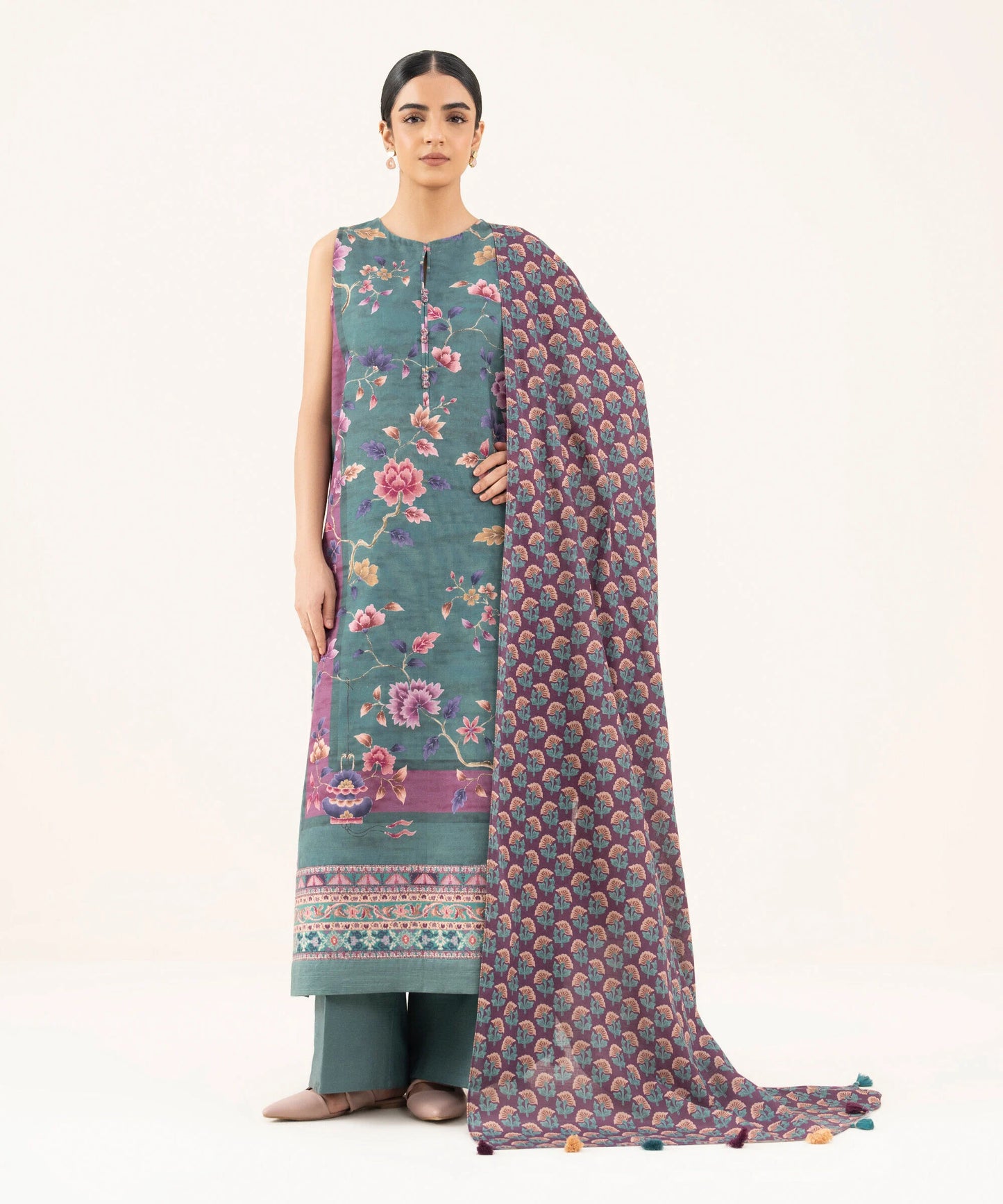Sapphire Khaddar Three Piece Suit SP-KHD-PNK02