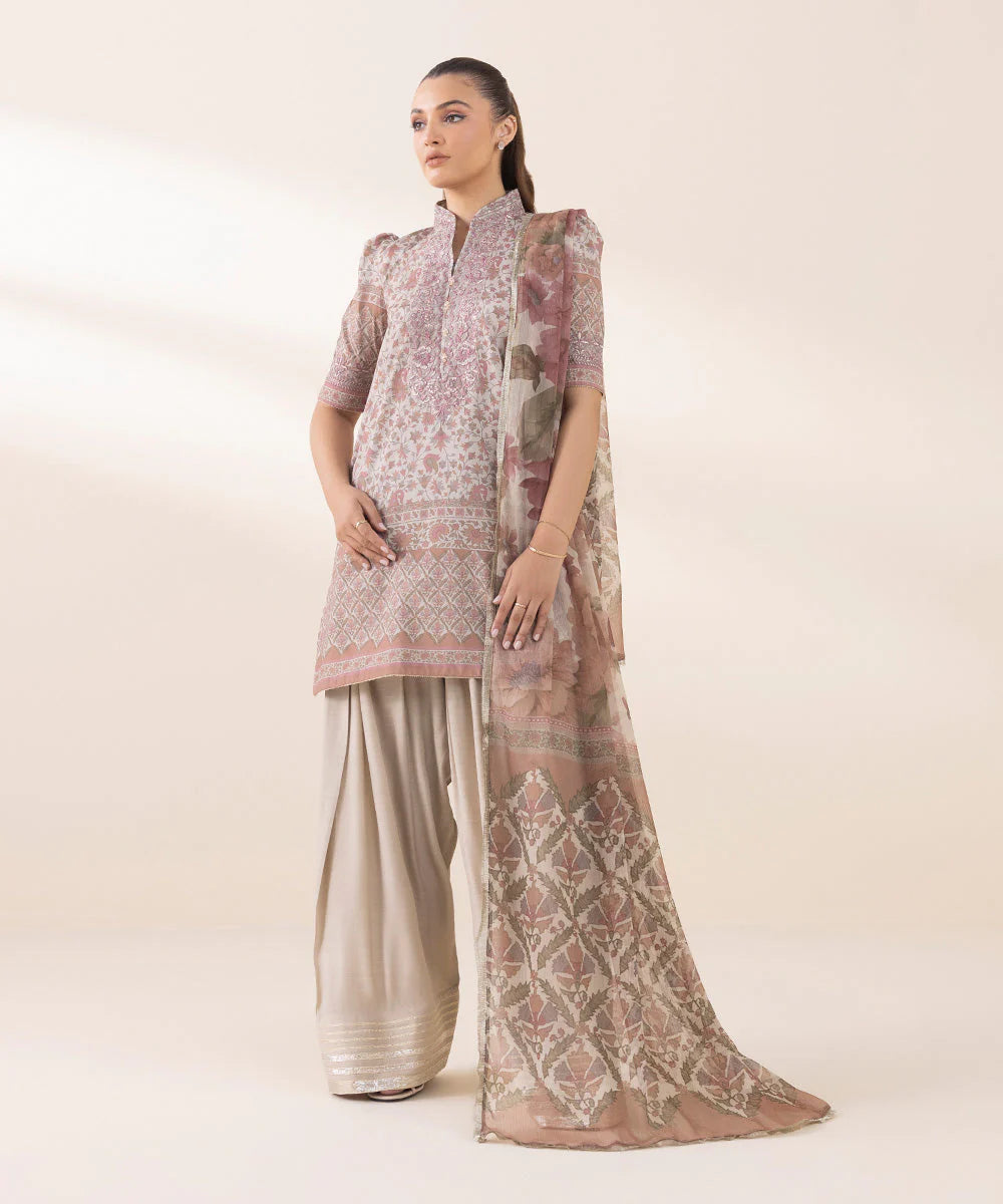 Sapphire Emroided Silk Three Piece Suit With Farshi Shalwar SP-SLK-BR01
