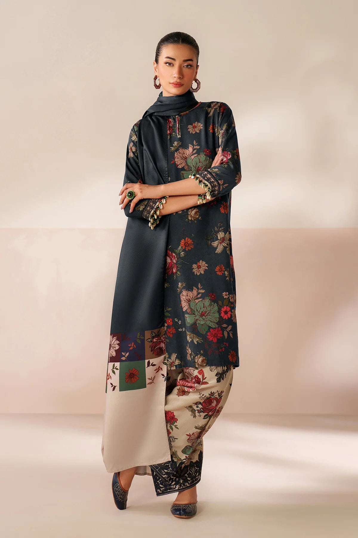 Baroque Viscose Linen Three Piece Suit BR-VC-BLK01