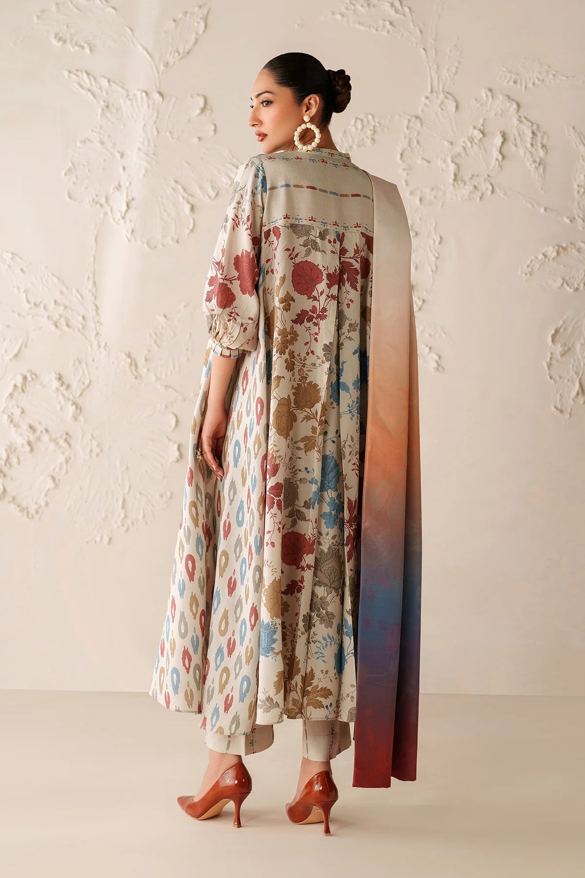 Baroque Viscose Linen Three Piece Suit BR-VC-WHT01