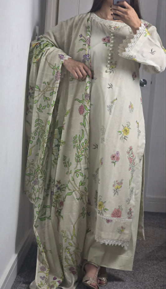 Uznau Printed Lawn Three Piece Suit UZ-LWN-WHT017