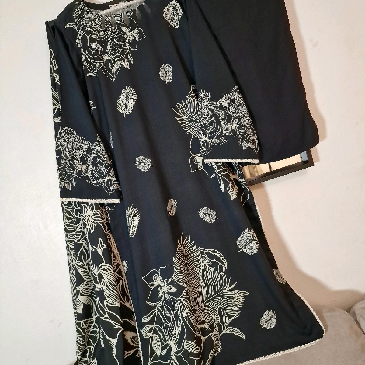 Nishaat linen printed slub linen trouser dupatta kameez tailored stiched