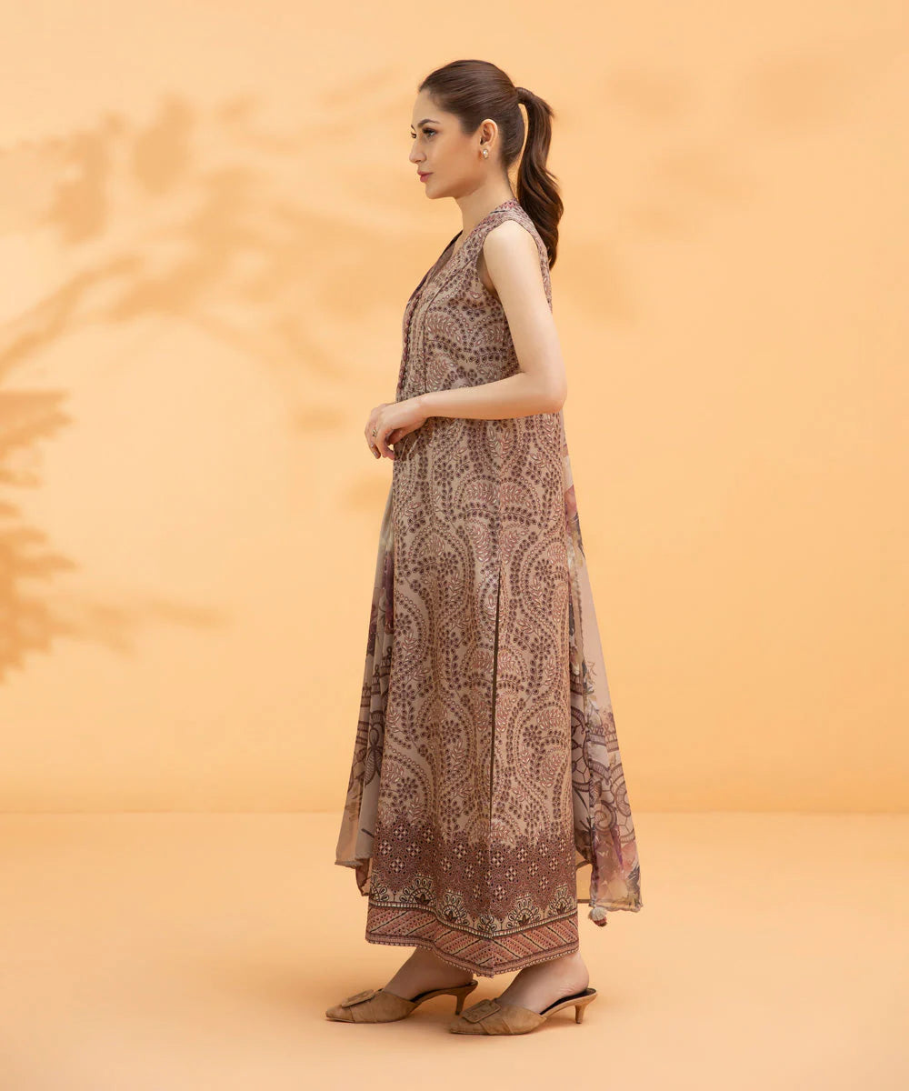 Sapphire Lawn Three Piece Suit SP-LWN-BR05