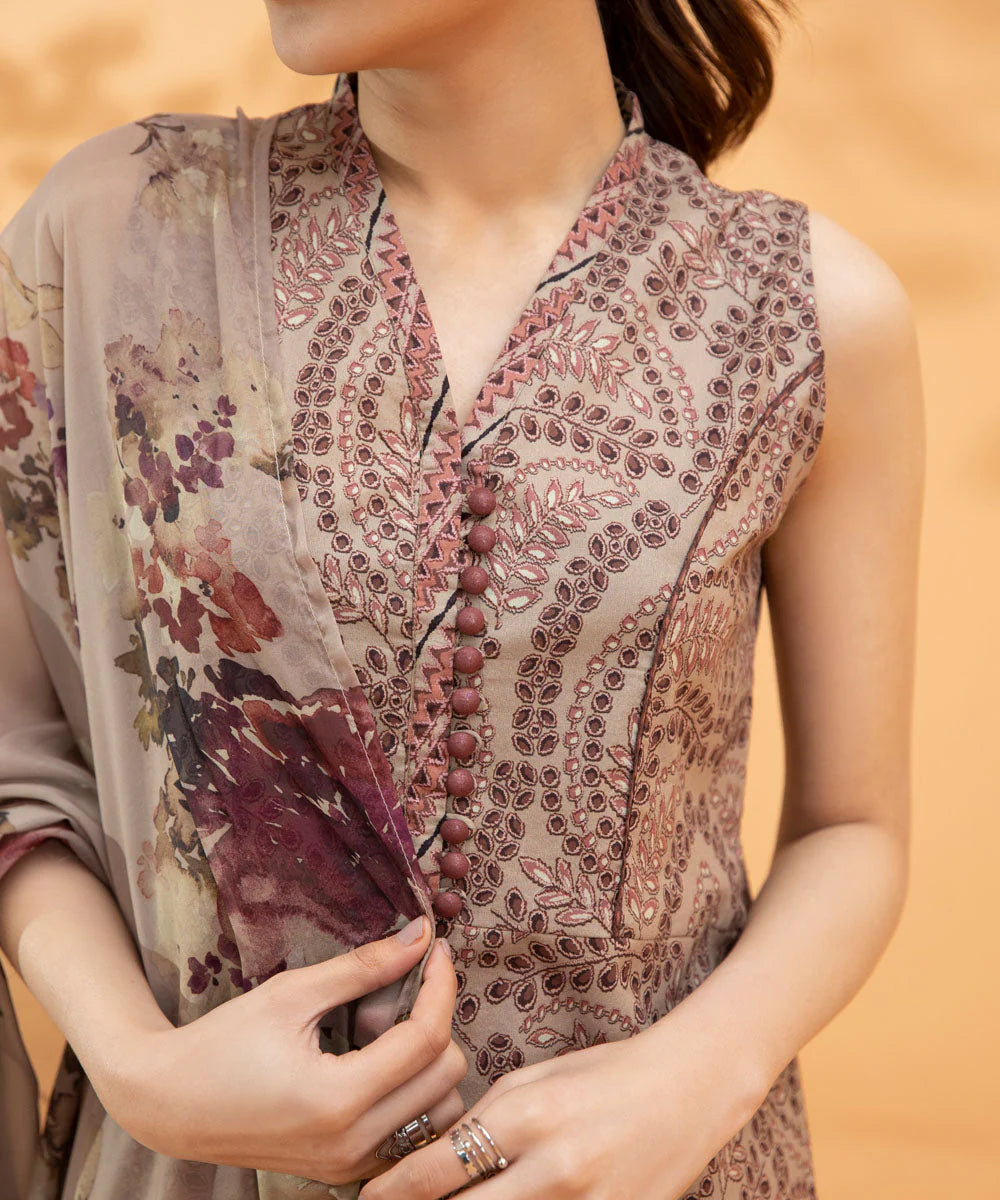 Sapphire Lawn Three Piece Suit SP-LWN-BR05