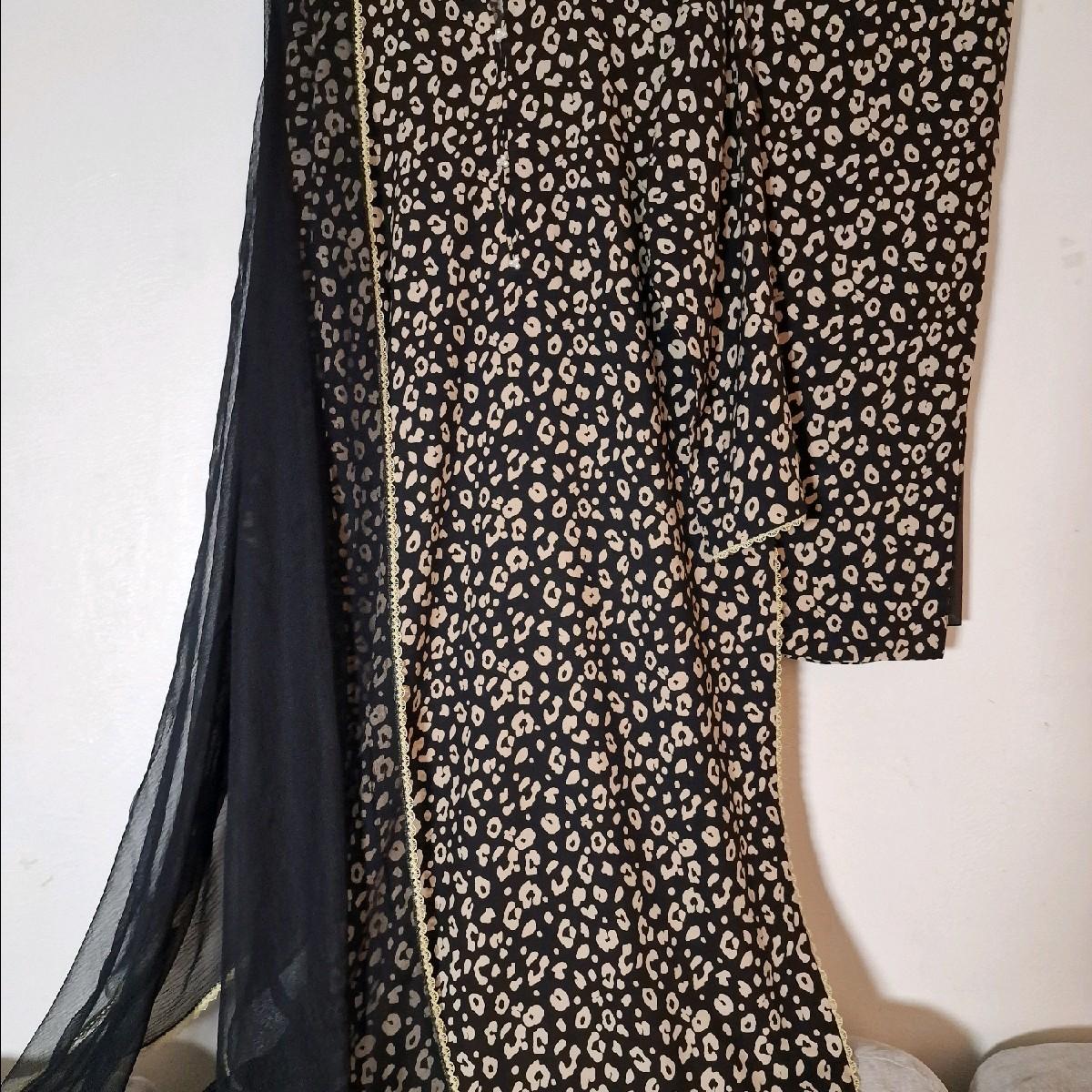 Uznau heavy lining winter pakistani trouser dupatta kameez Traditional Clothing