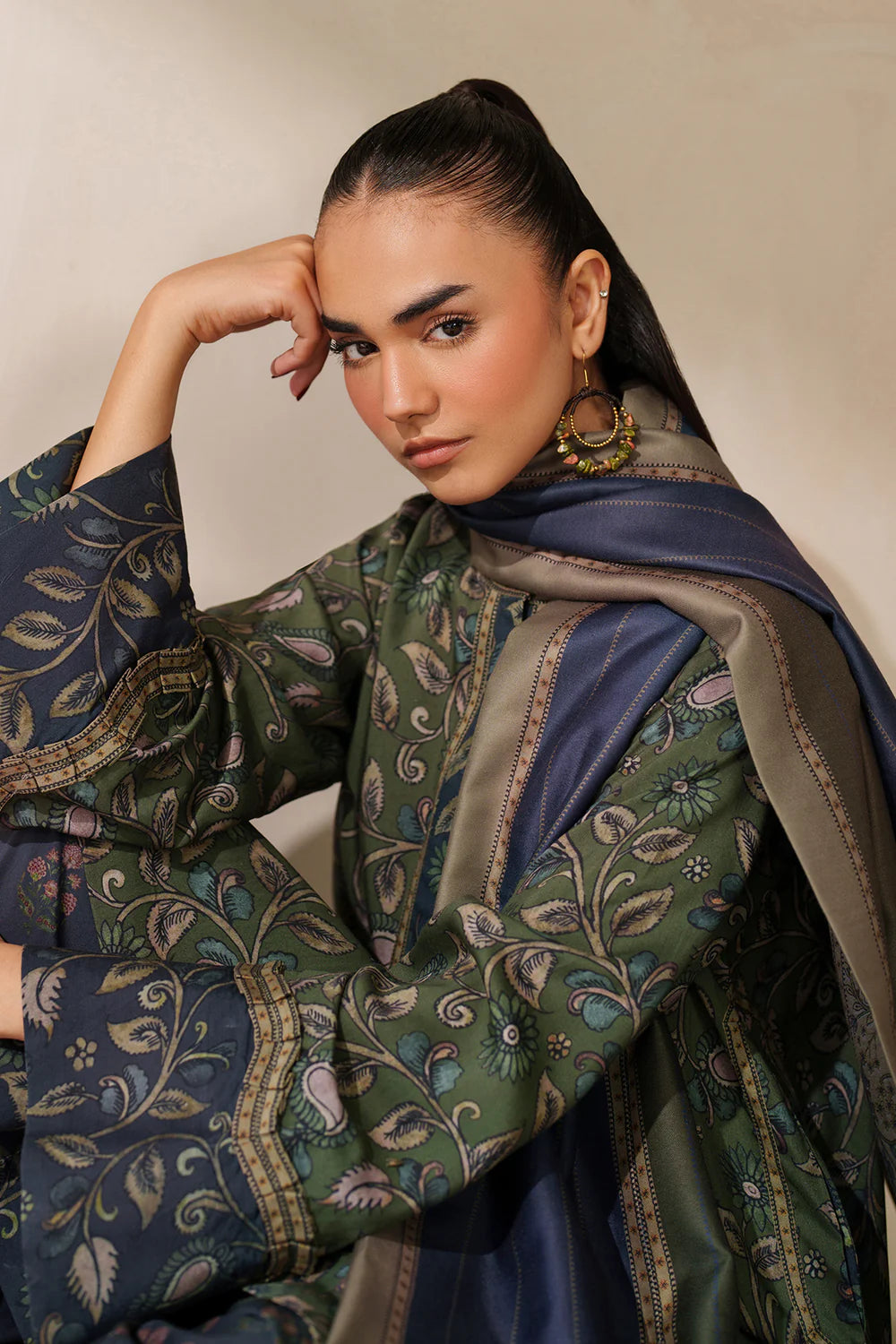 Baroque Viscose Linen Three Piece Suit BR-VC-GR01
