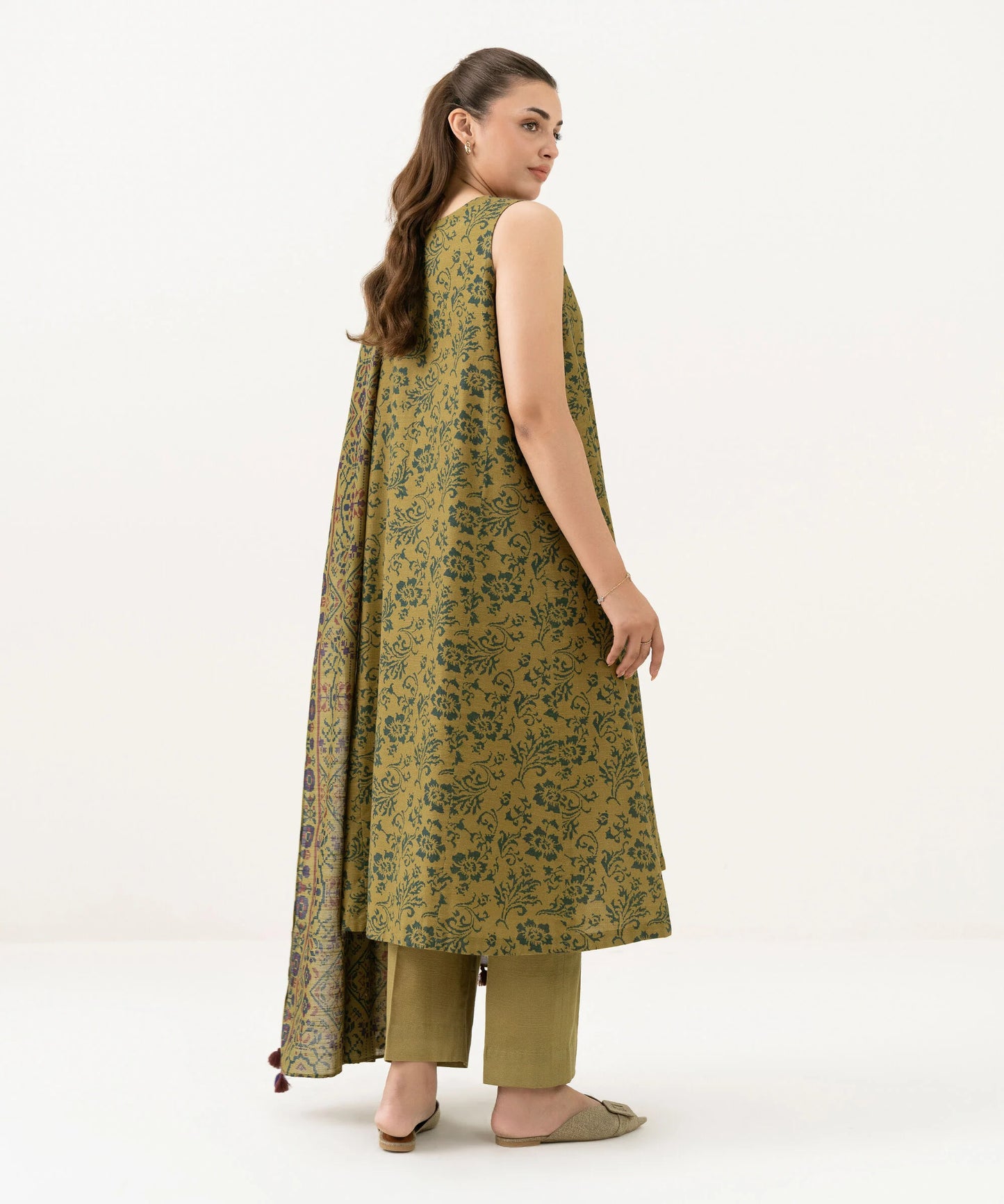 Sapphire Khaddar Three Piece Suit SP-KHD-MST01