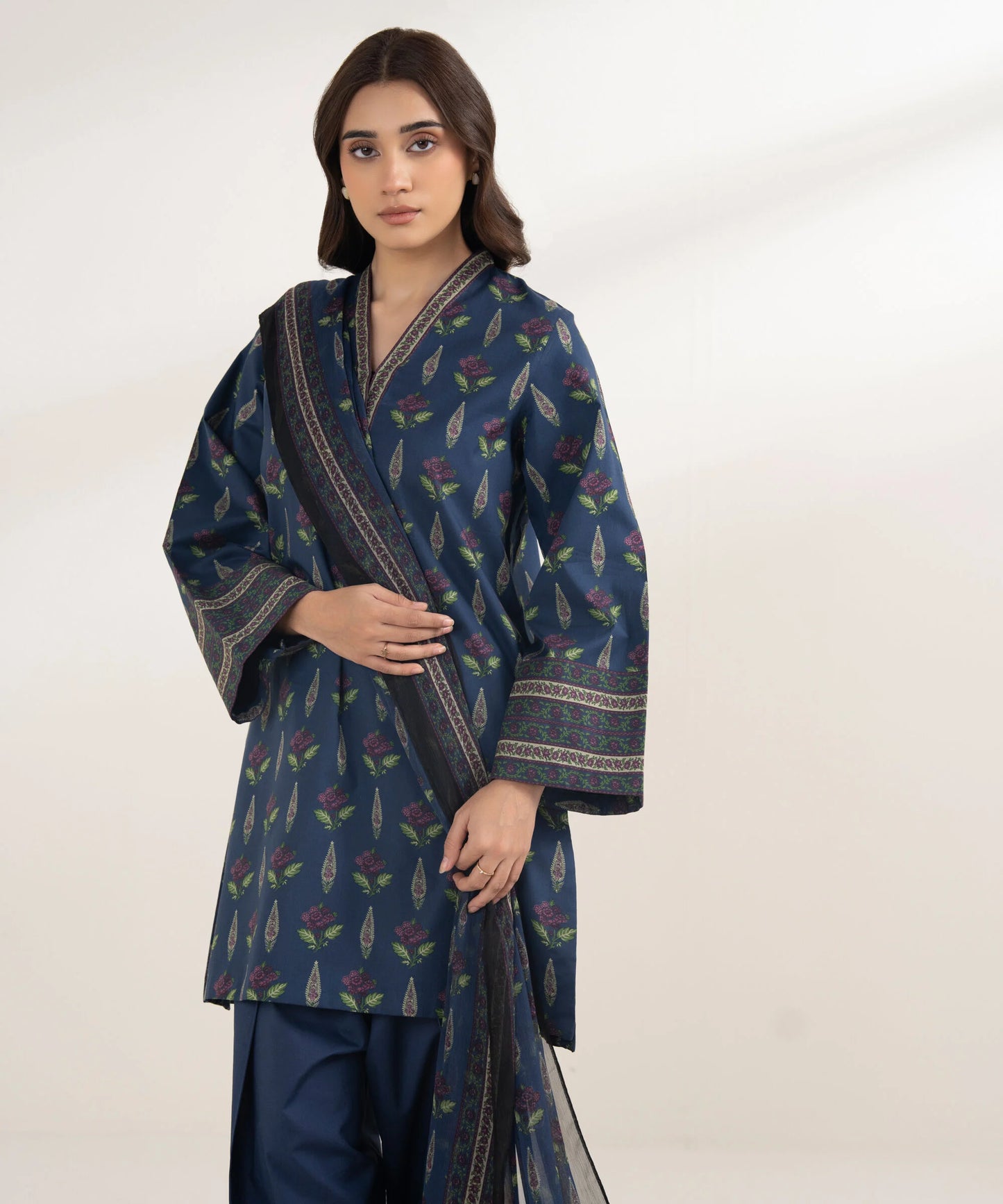 Sapphire Printed Lawn Three Piece Suit SP-LWN-BLU015