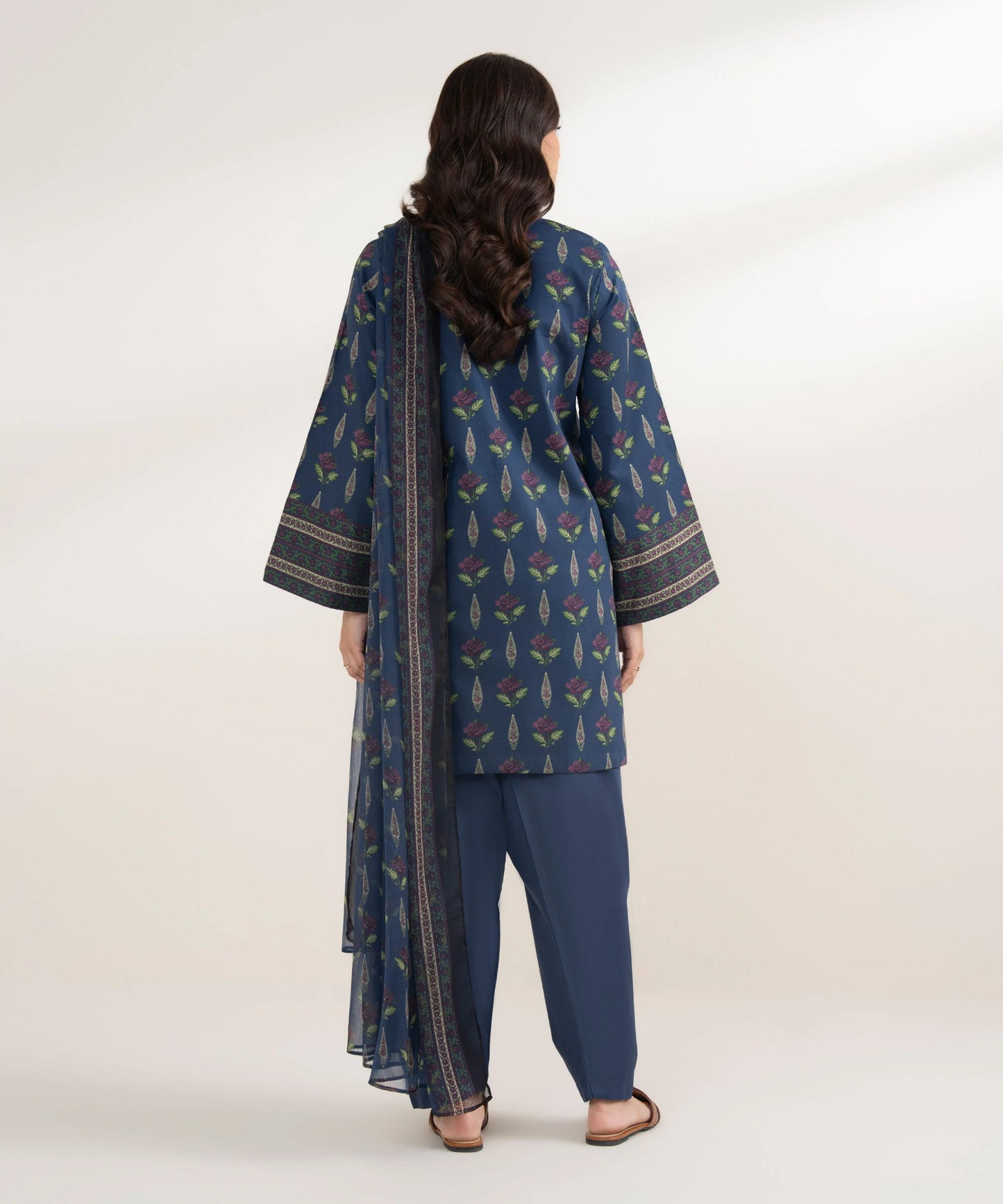 Sapphire Printed Lawn Three Piece Suit SP-LWN-BLU015