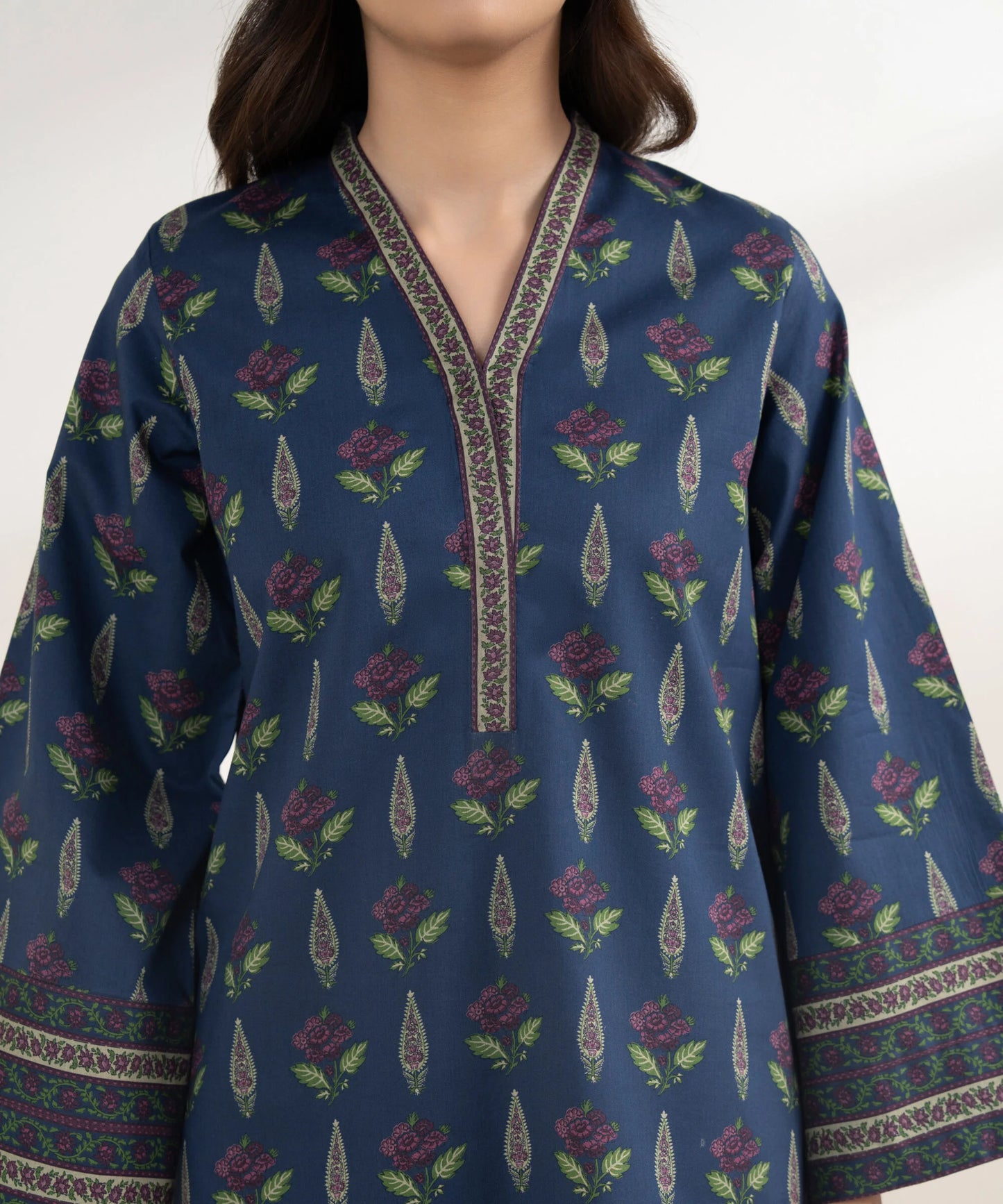 Sapphire Printed Lawn Three Piece Suit SP-LWN-BLU015