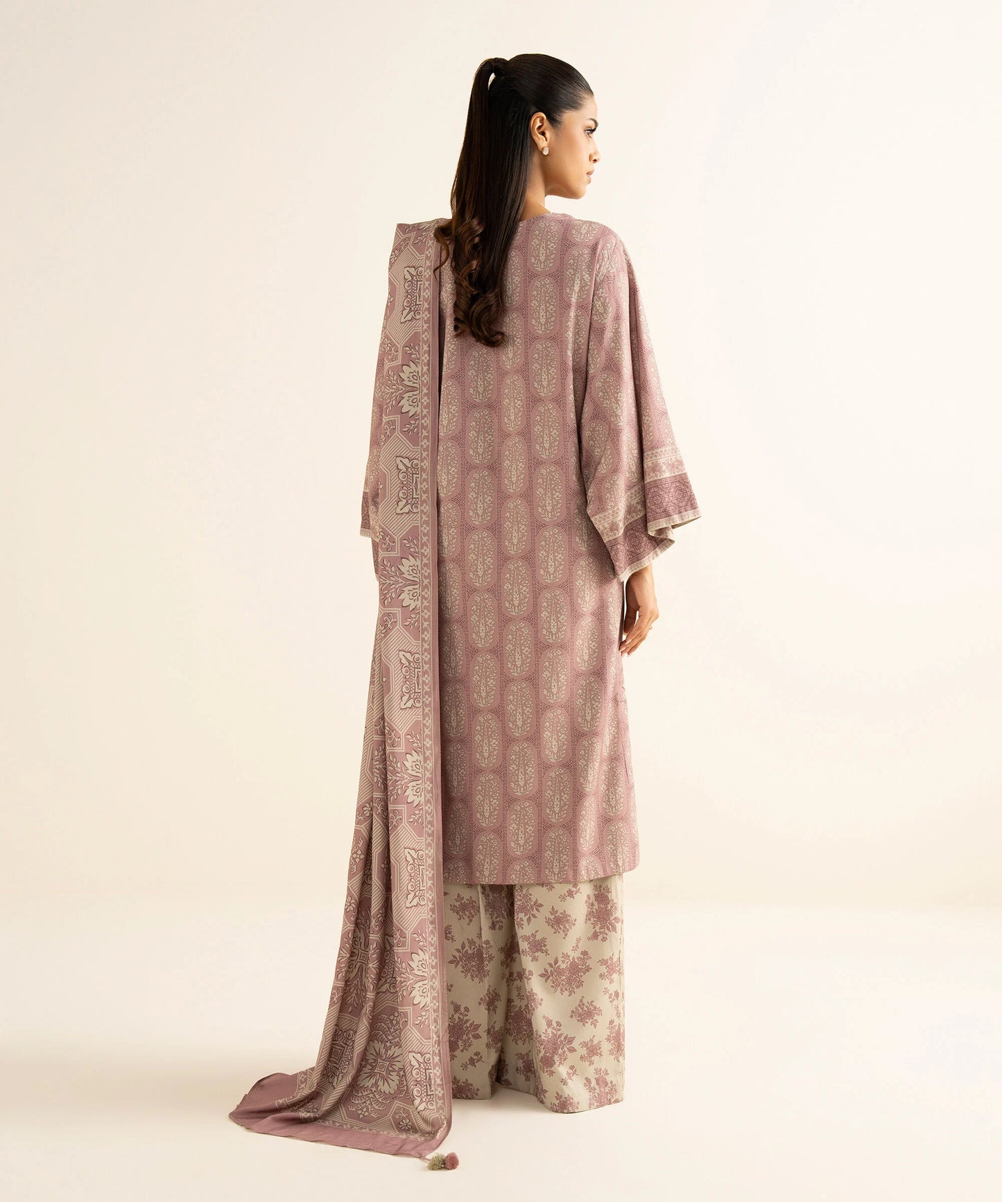 Sapphire Khaddar Three Piece Suit SP-KHD-PNK04