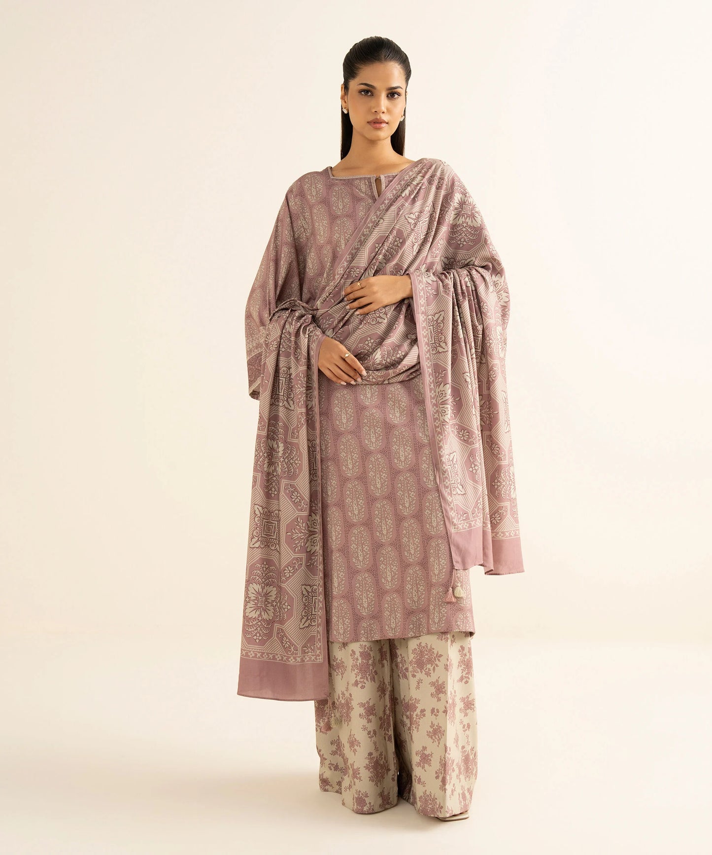 Sapphire Khaddar Three Piece Suit SP-KHD-PNK04