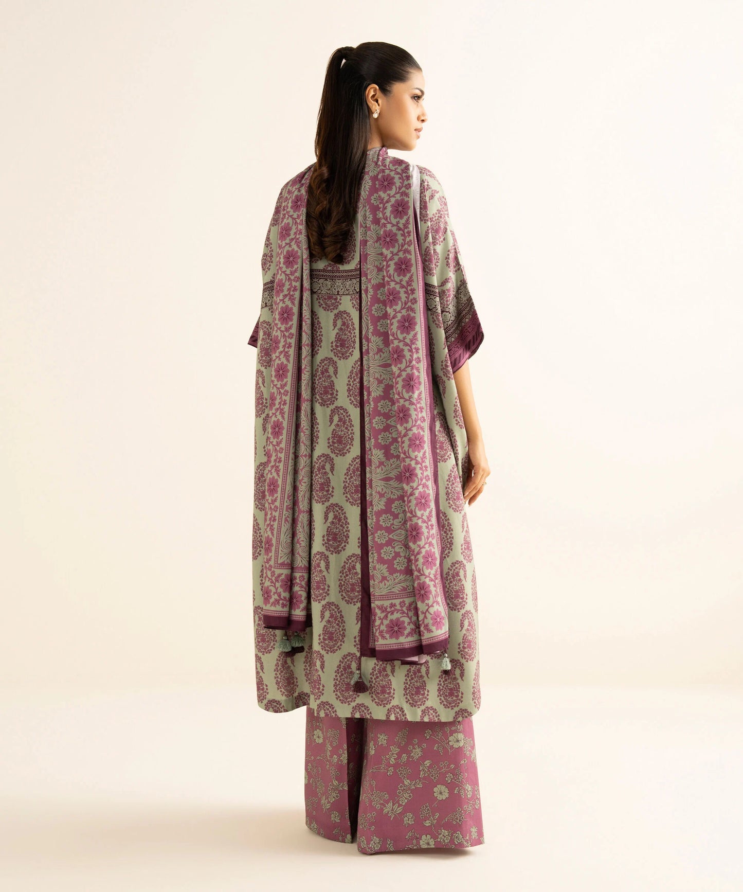 Sapphire Khaddar Three Piece Suit SP-KHD-PNK03
