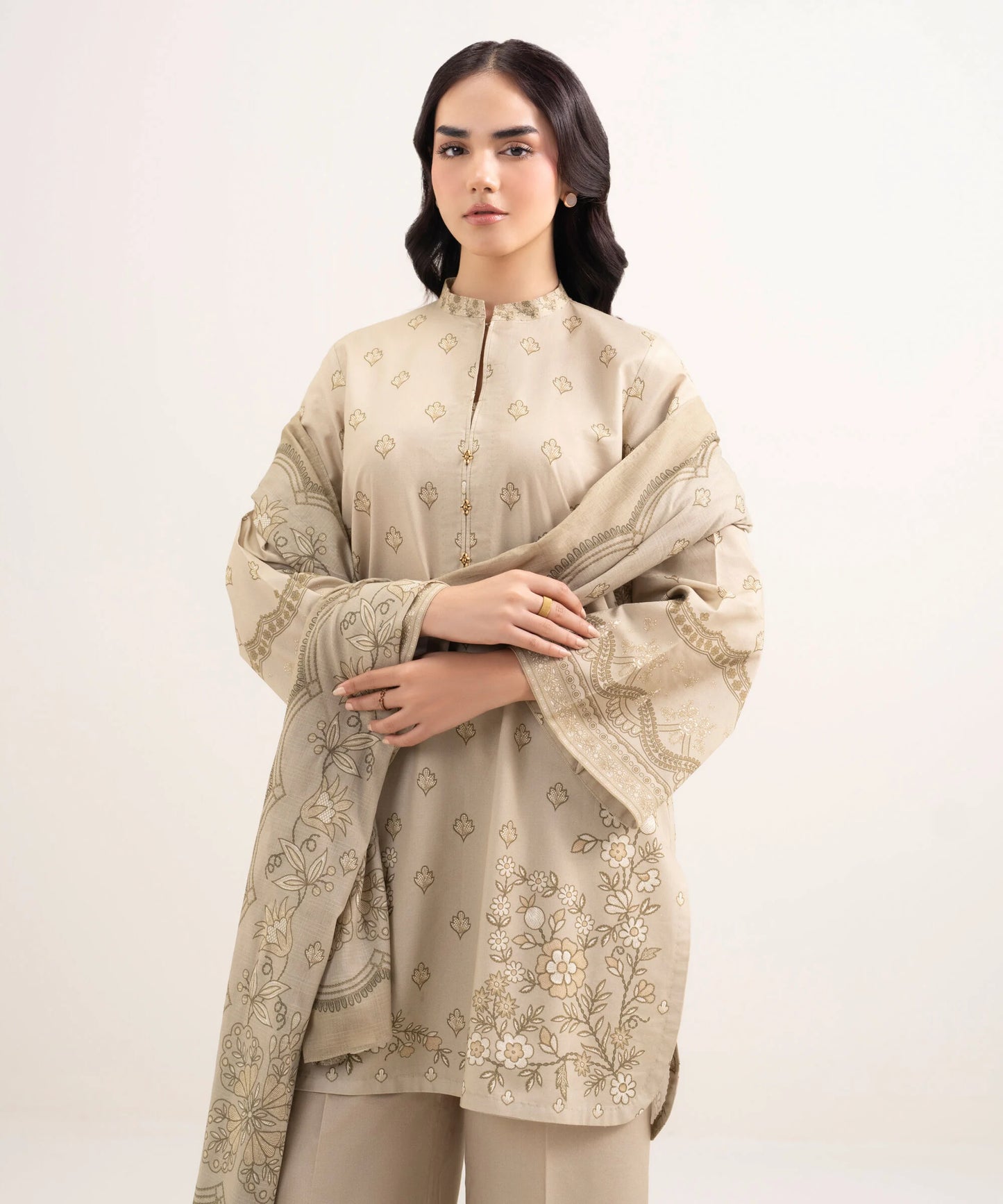 Sapphire Printed Lawn Suit With Matchin Dupatta SP-LWN-BR010