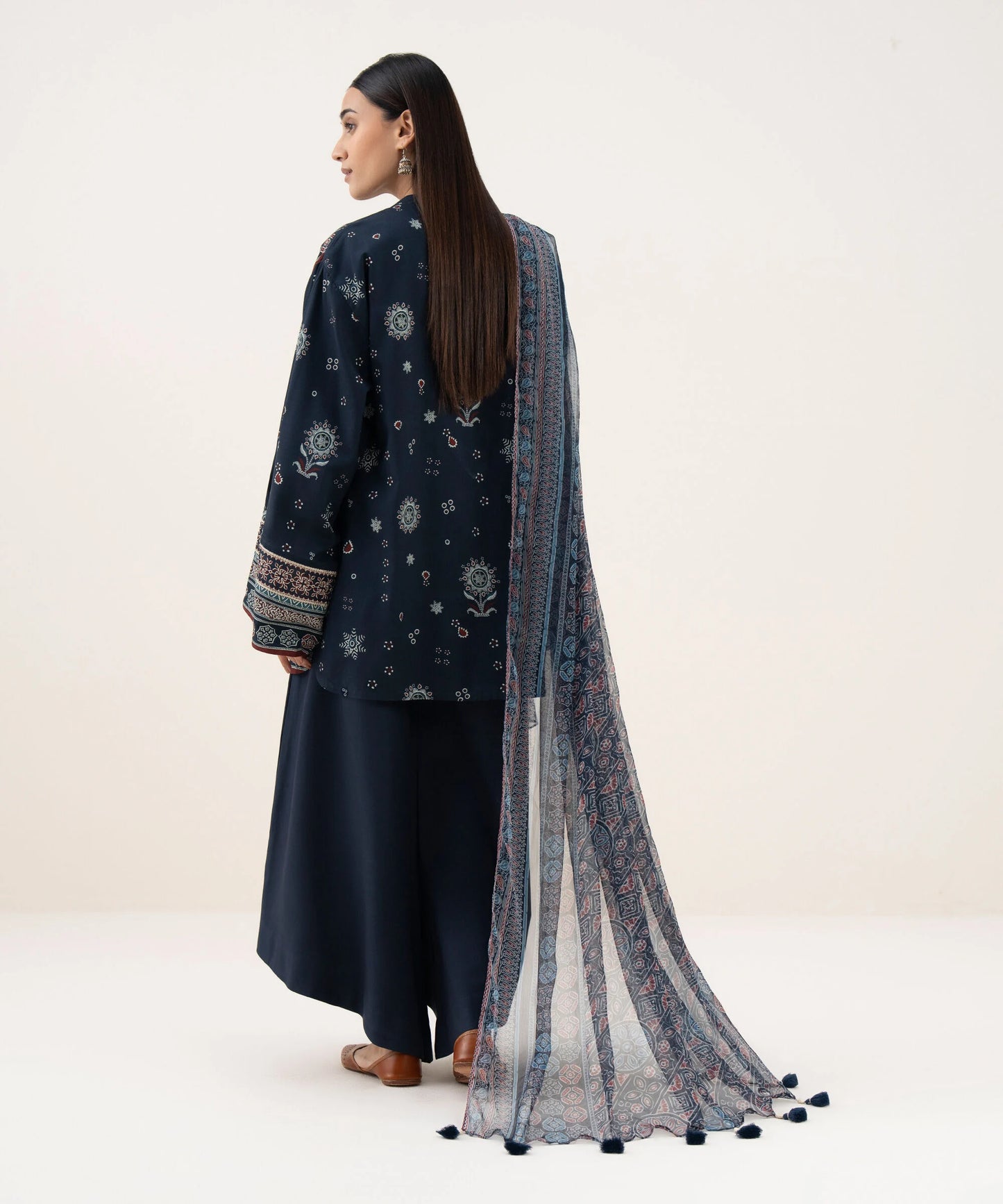 Sapphire Embroidered Linen Three Piece Suit SP-LNN-BLK06