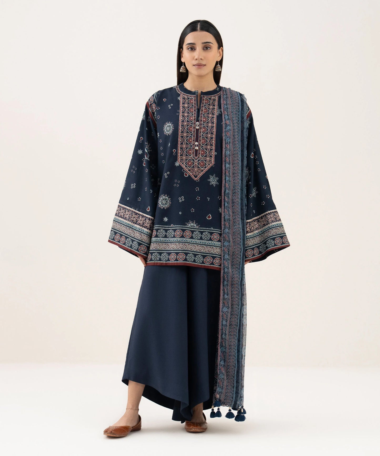 Sapphire Embroidered Linen Three Piece Suit SP-LNN-BLK06