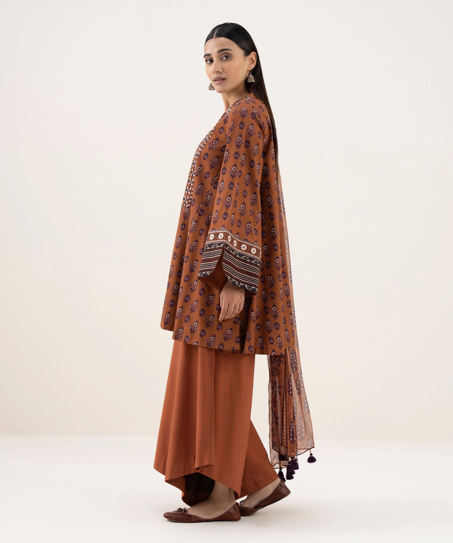 Sapphire Embroidered Linen Three Piece Suit SP-LNN-BR03