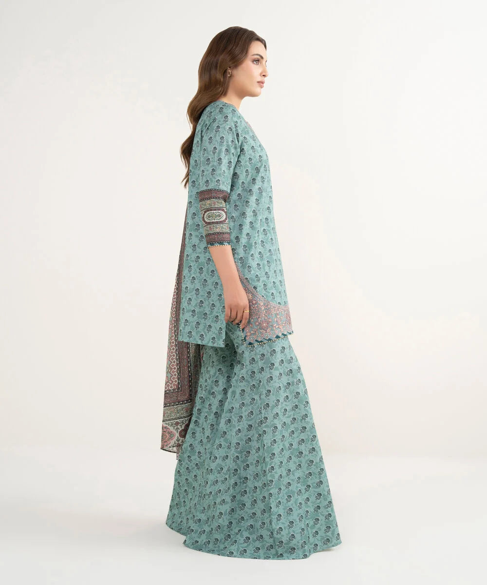 Sapphire Embroidered Lawn Three Piece Suit SP-LWN-BLU023