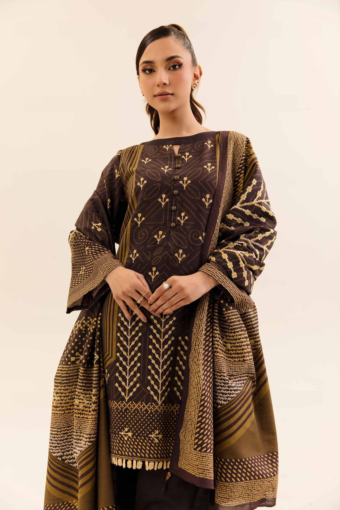 Nishaat Khaddar Three Piece Suit NS-KHD-BR04