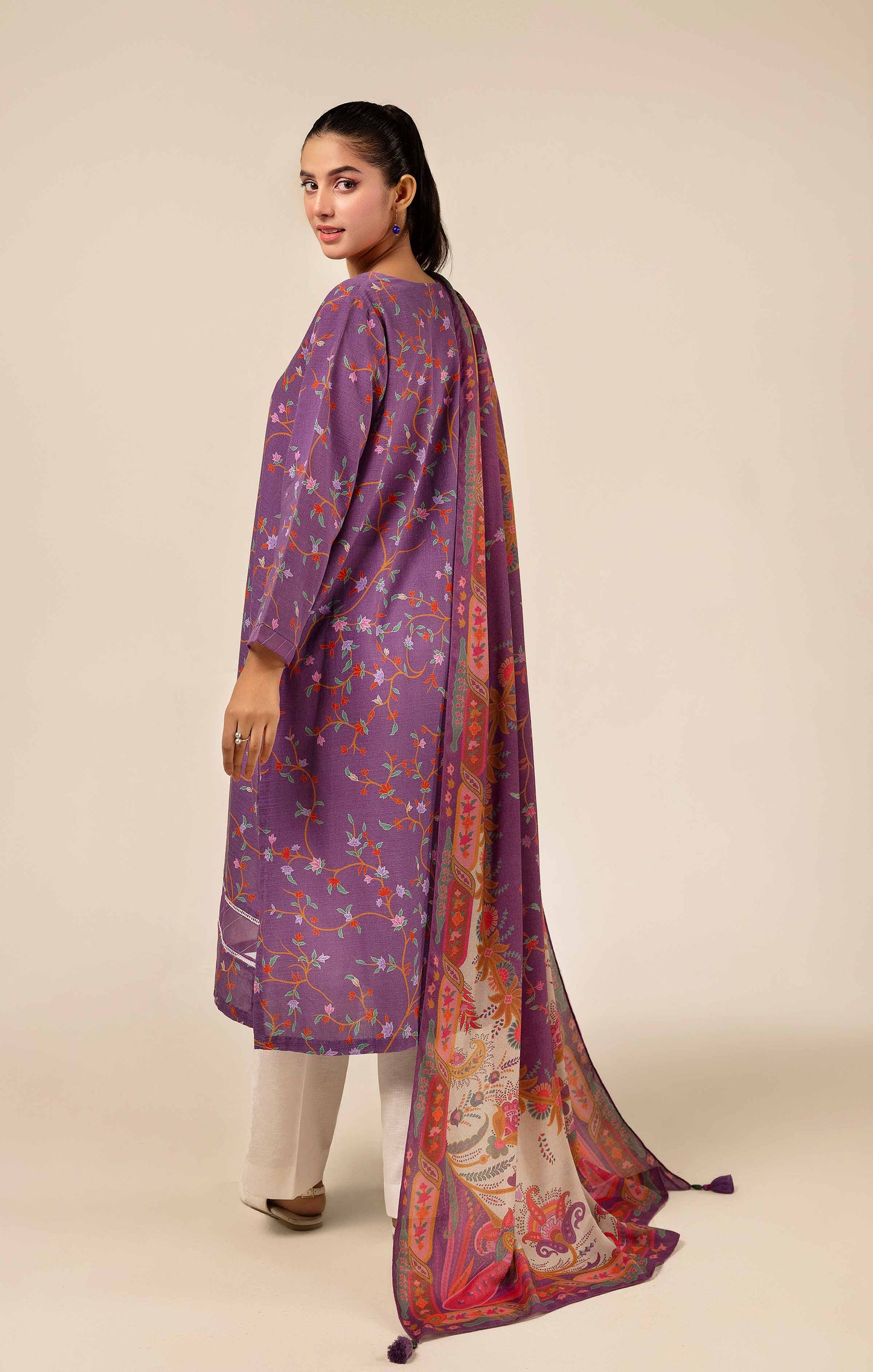 Nishaat Khaddar Three Piece Suit NS-KHD-PNK02