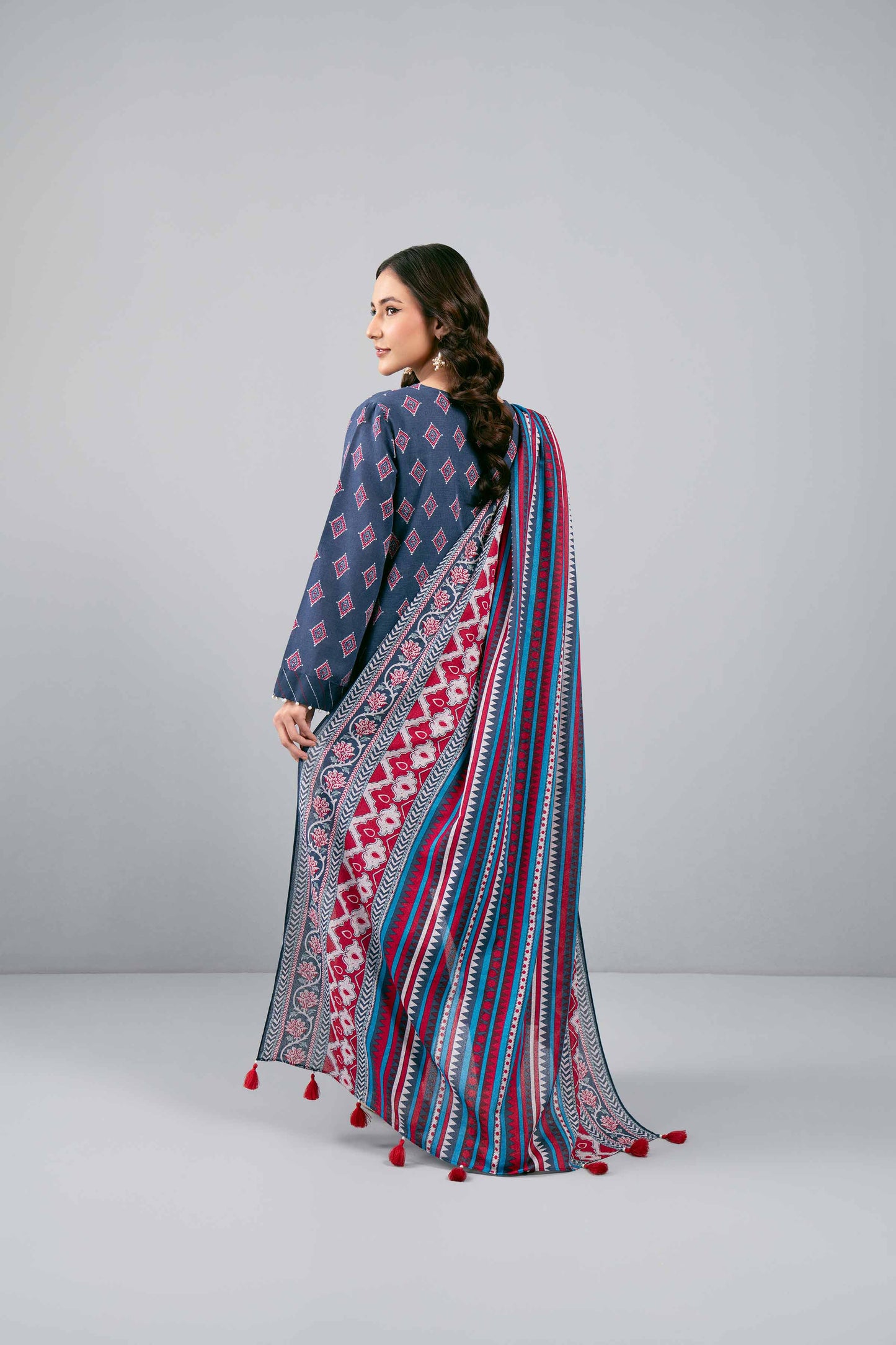 Nishaat Khaddar Three Piece Suit NS-KHD-BLU04
