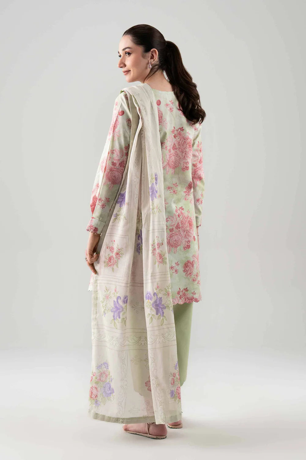 Nishat Printed Lawn Three Piece Suit NS-LWN-GR01