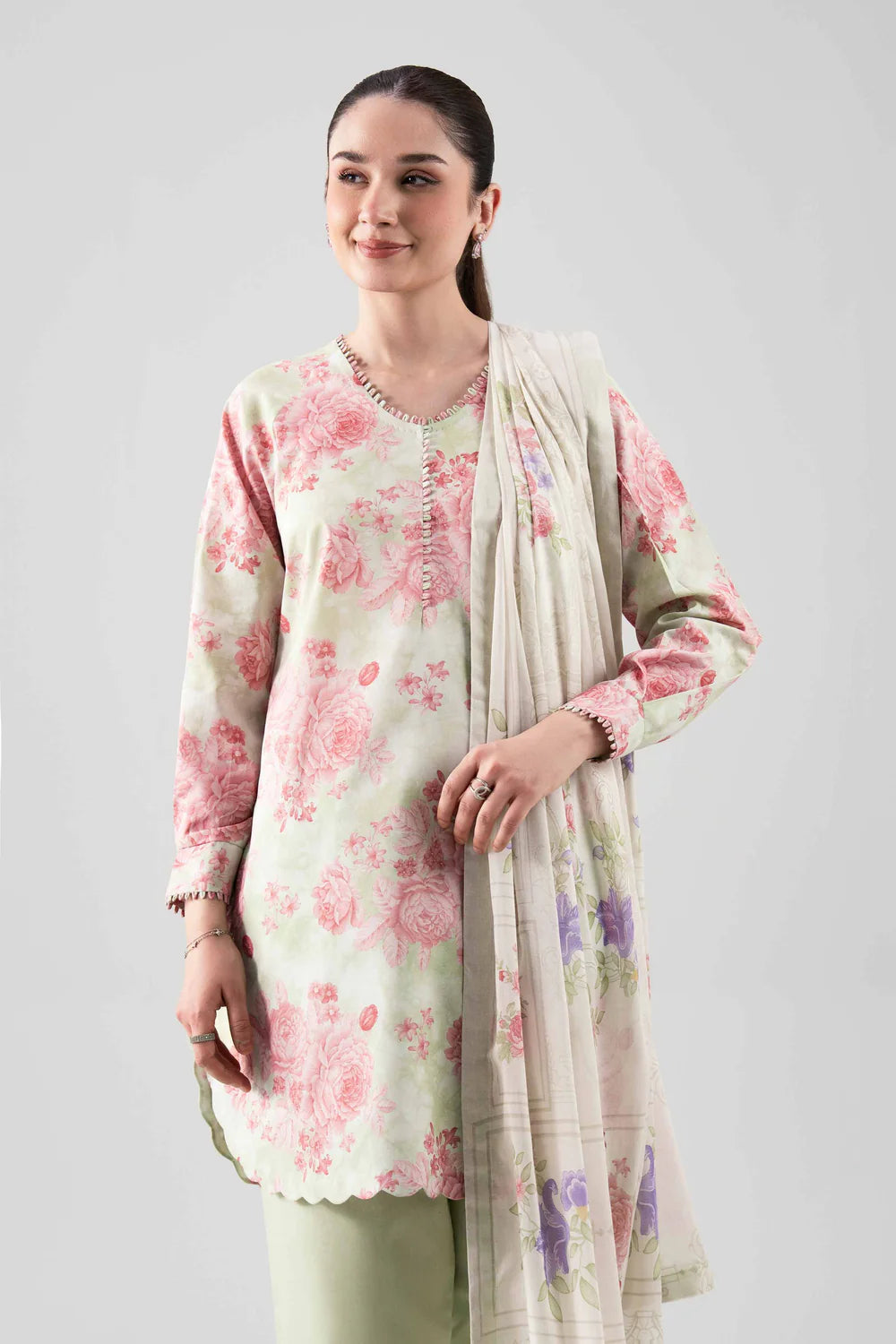 Nishat Printed Lawn Three Piece Suit NS-LWN-GR01